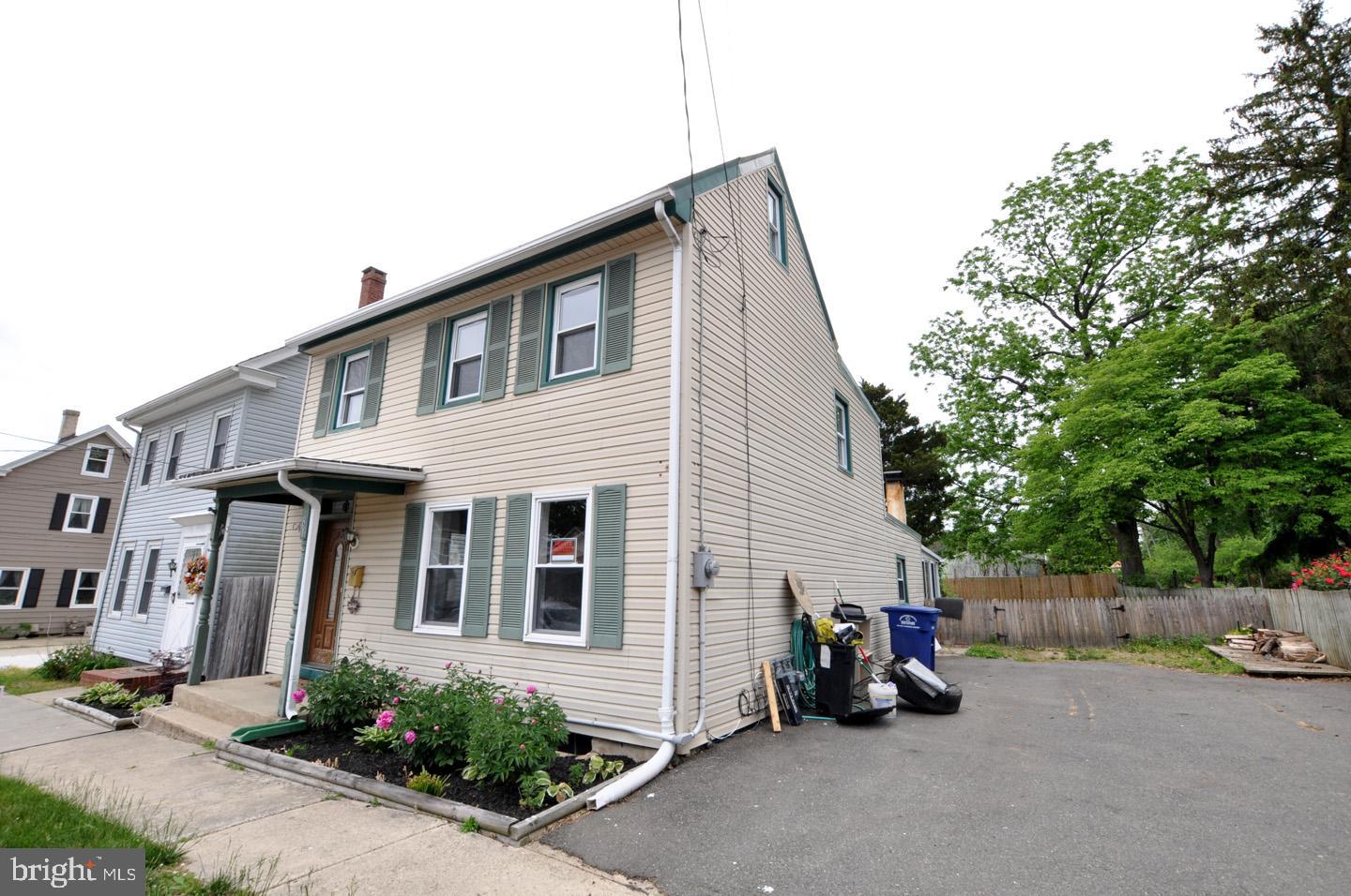 81 JARVIS STREET