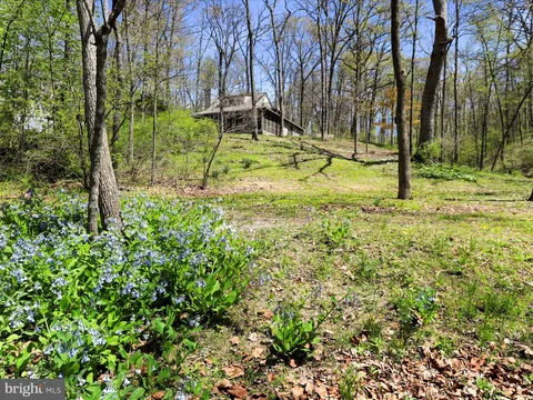 4057 Maclays Mill Road, Shippensburg, PA MLS: PAFL2026758