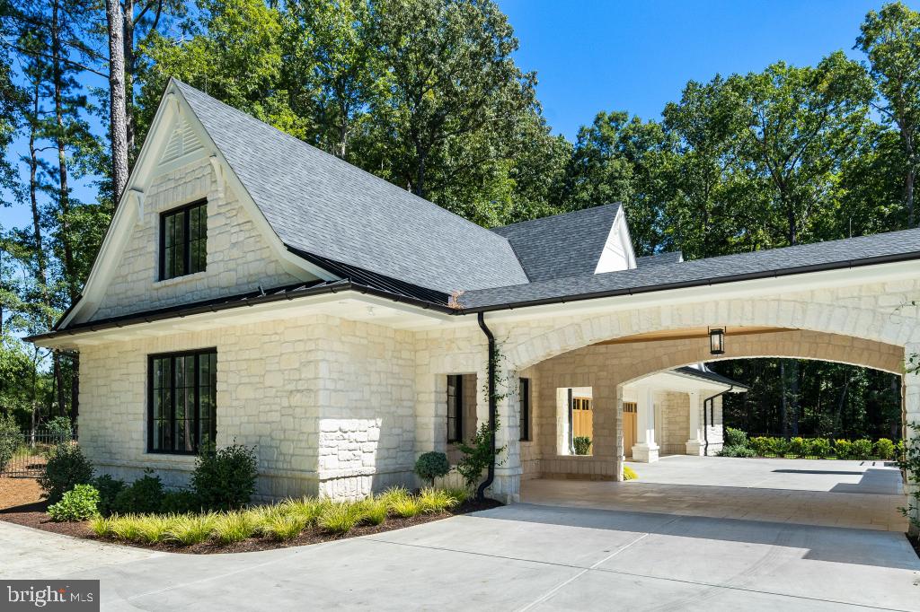 1635 SPRINGDALE ROAD