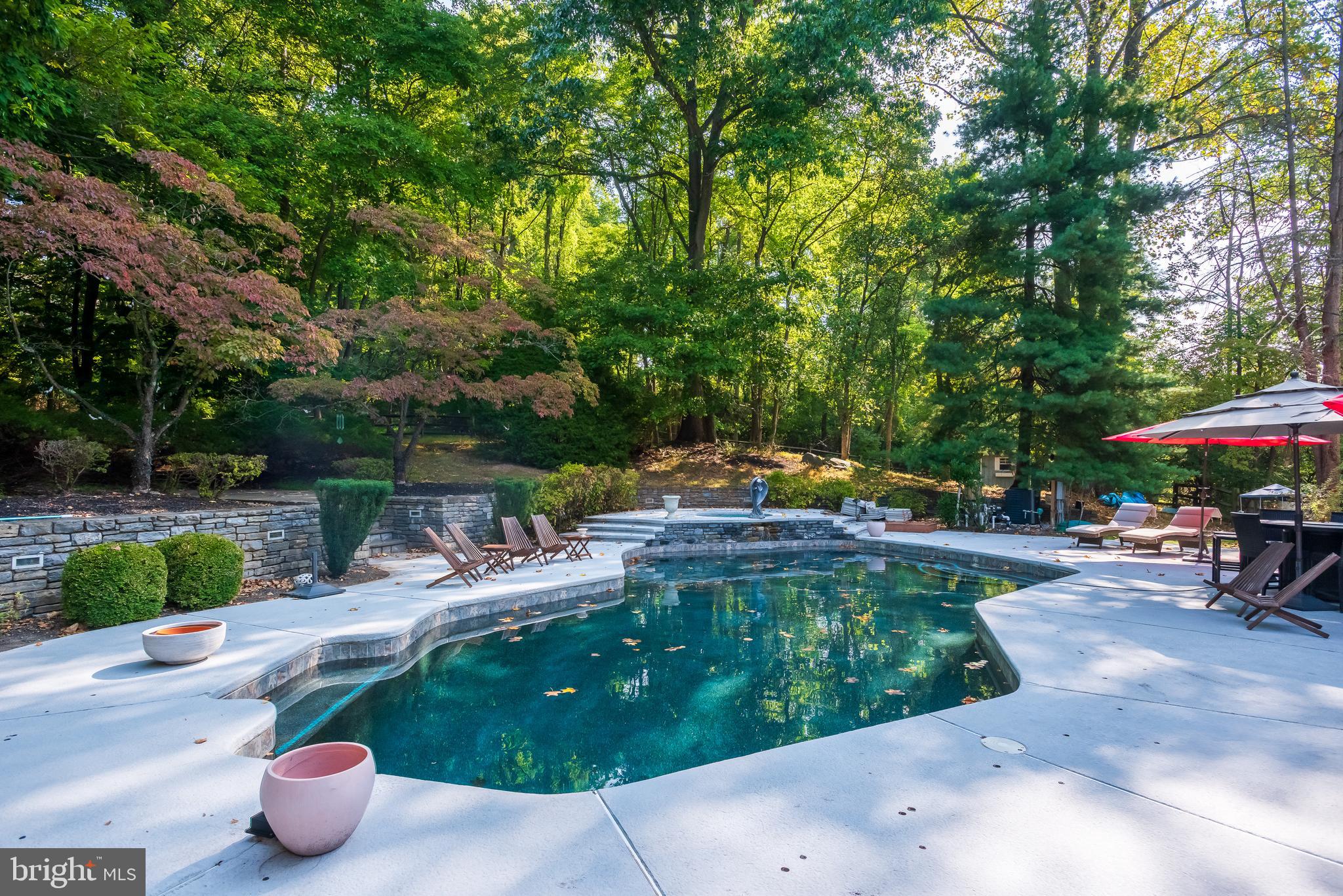 SPRINGTON POINTE - Residential