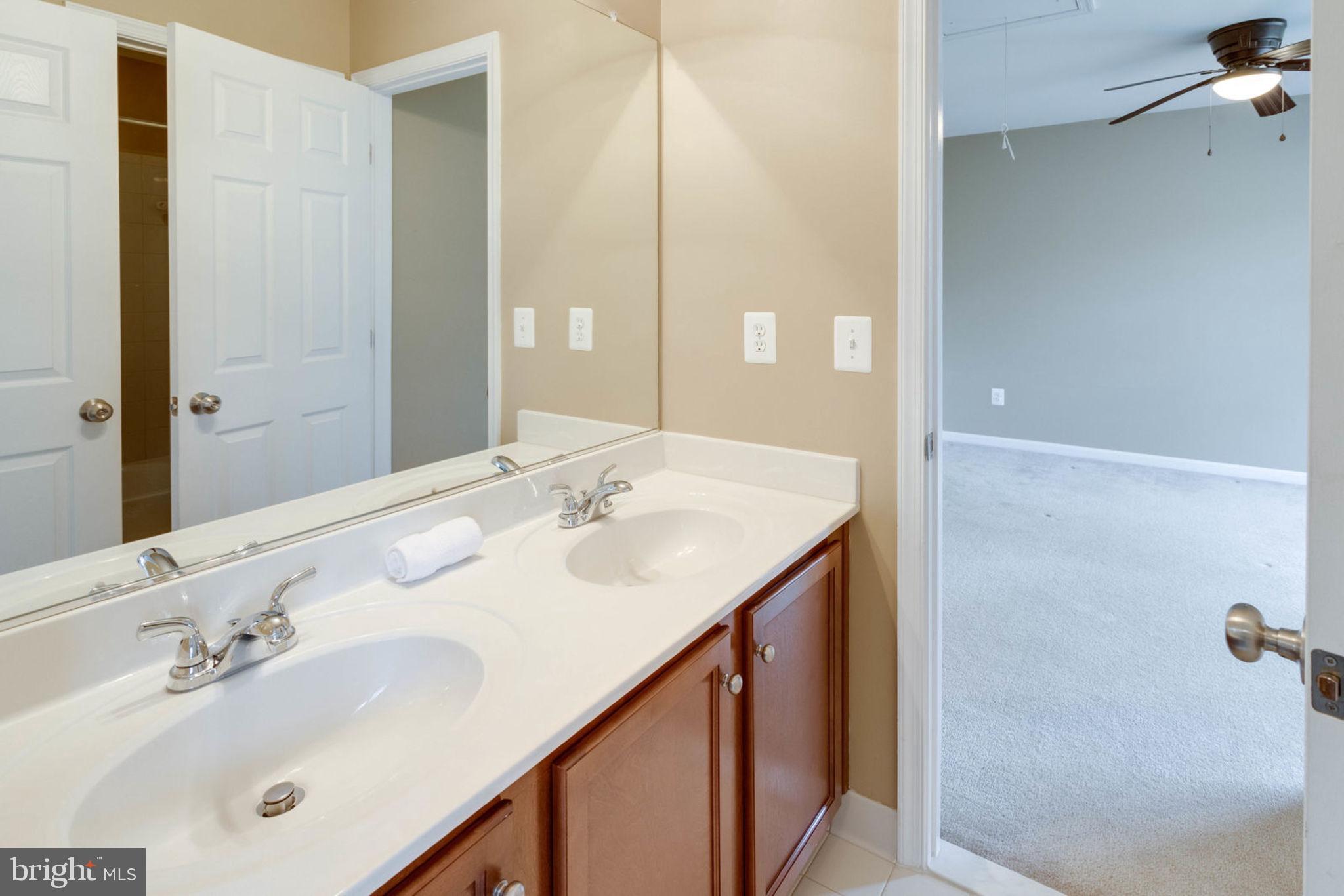 HOPEWELLS LANDING - Residential