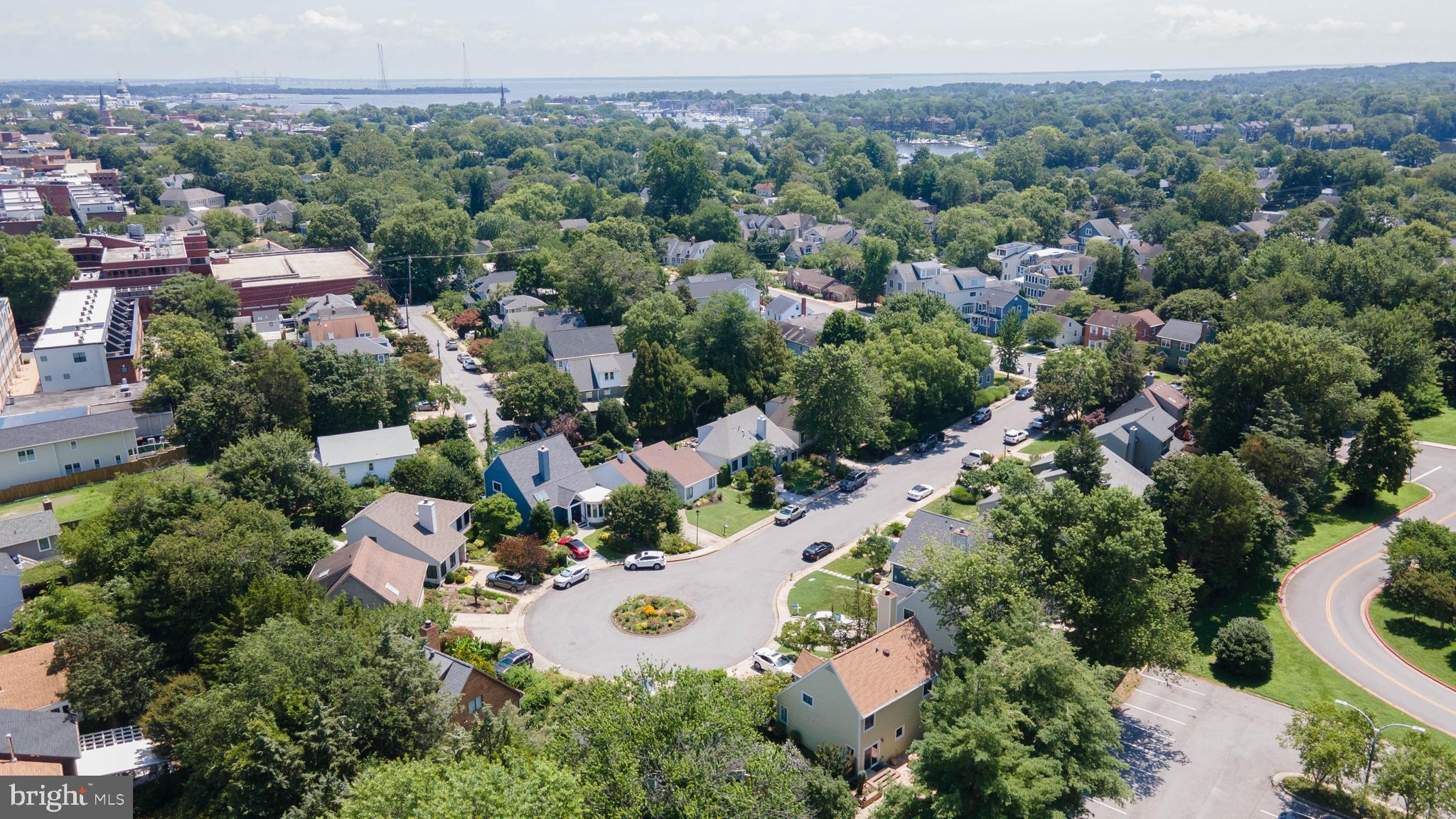 MURRAY HILL - Residential