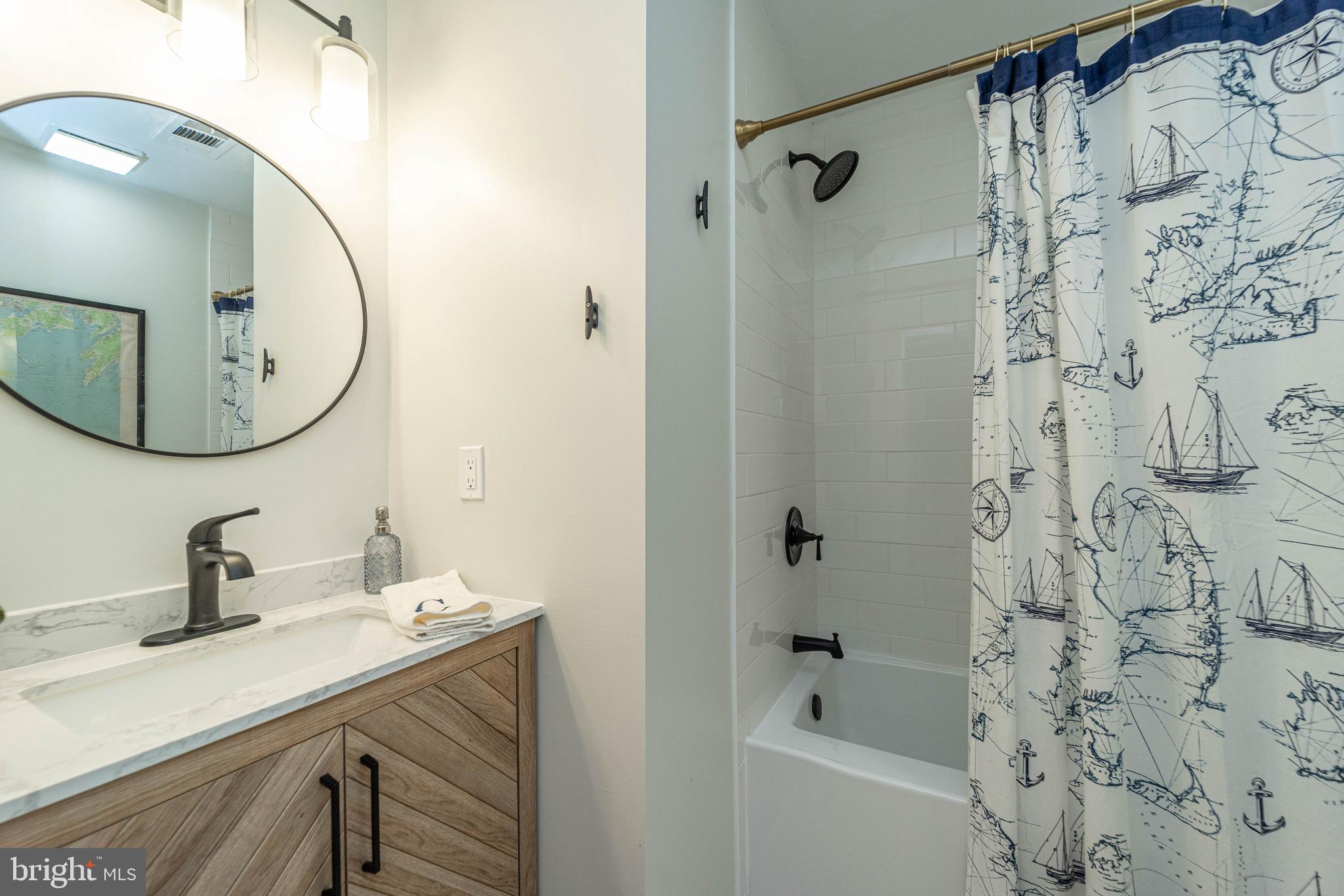 MURRAY HILL - Residential