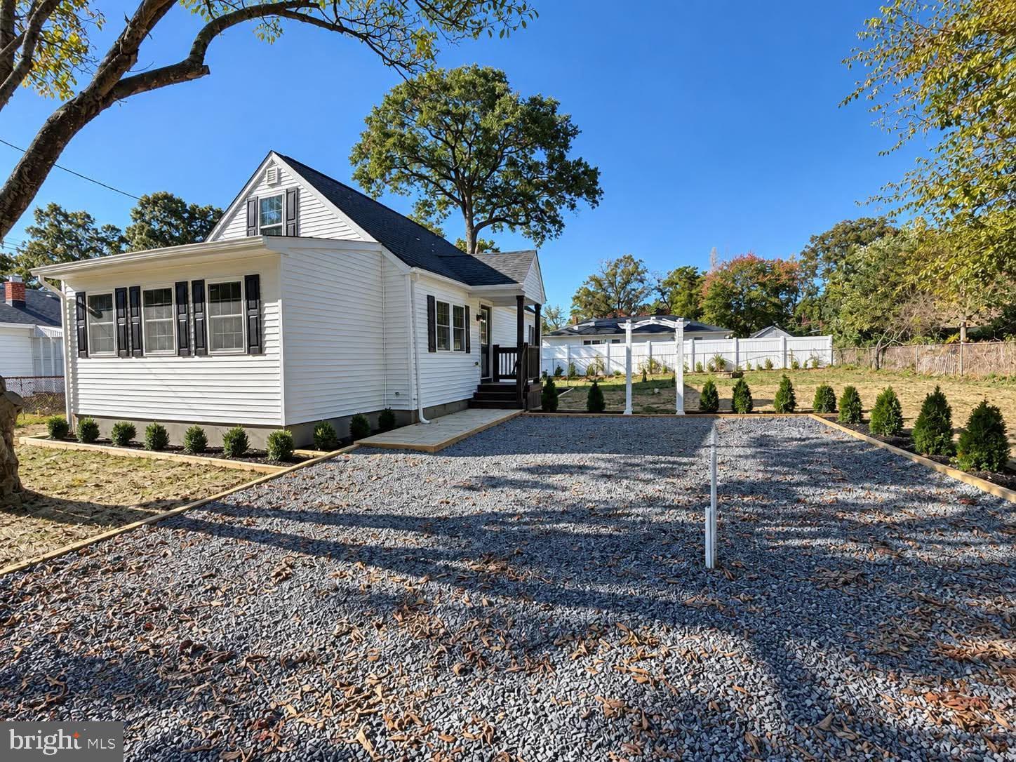 154 JUNIPER AVENUE