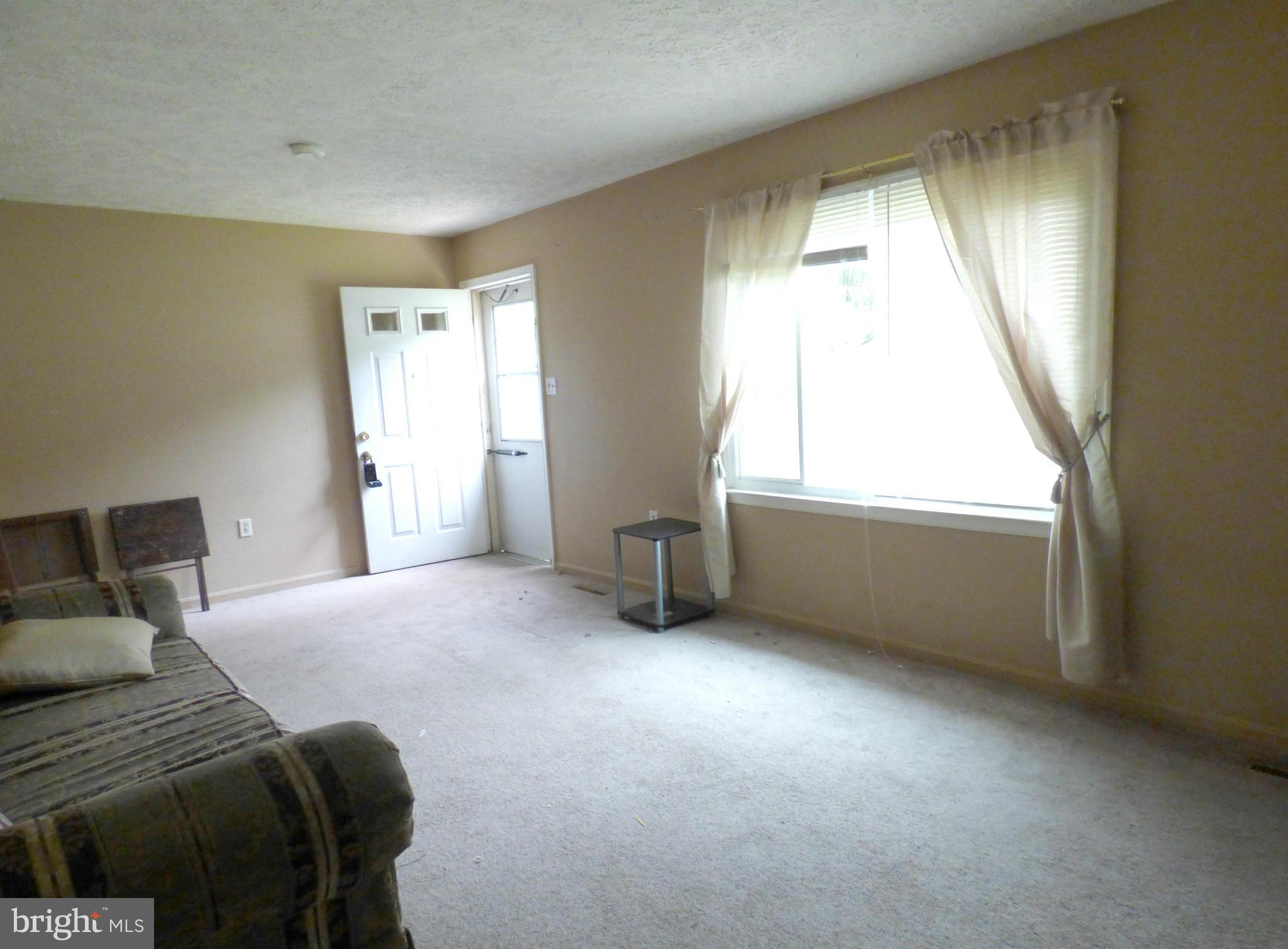 RUSTIC HILLS - Residential