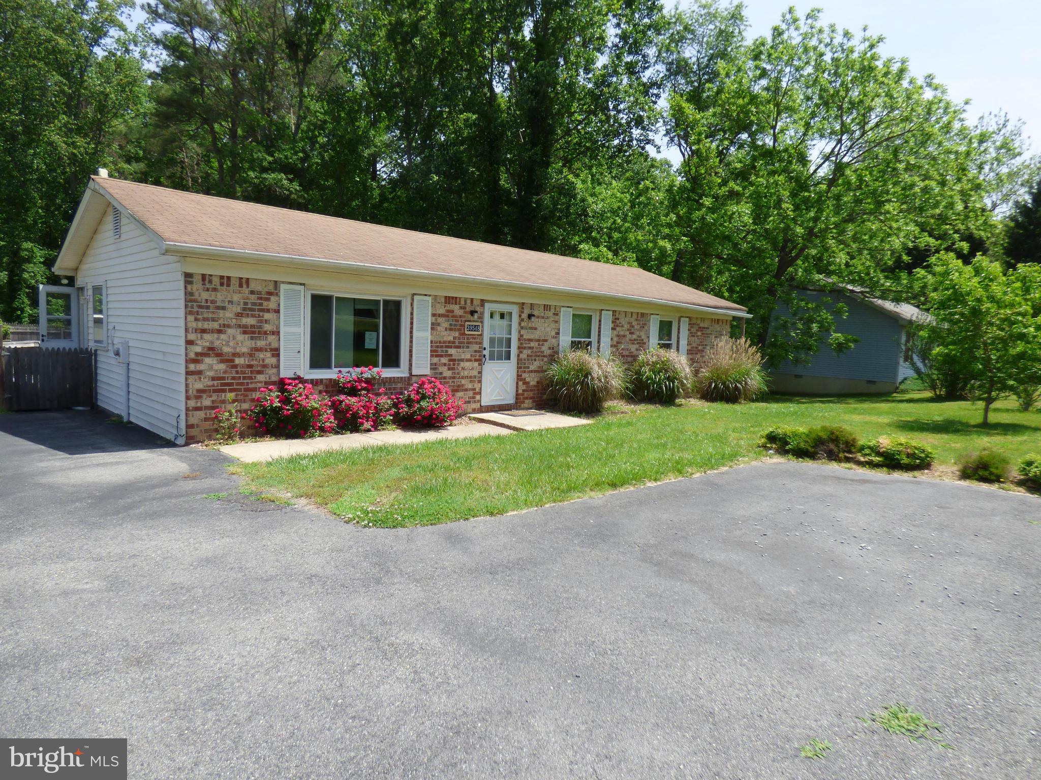 RUSTIC HILLS - Residential