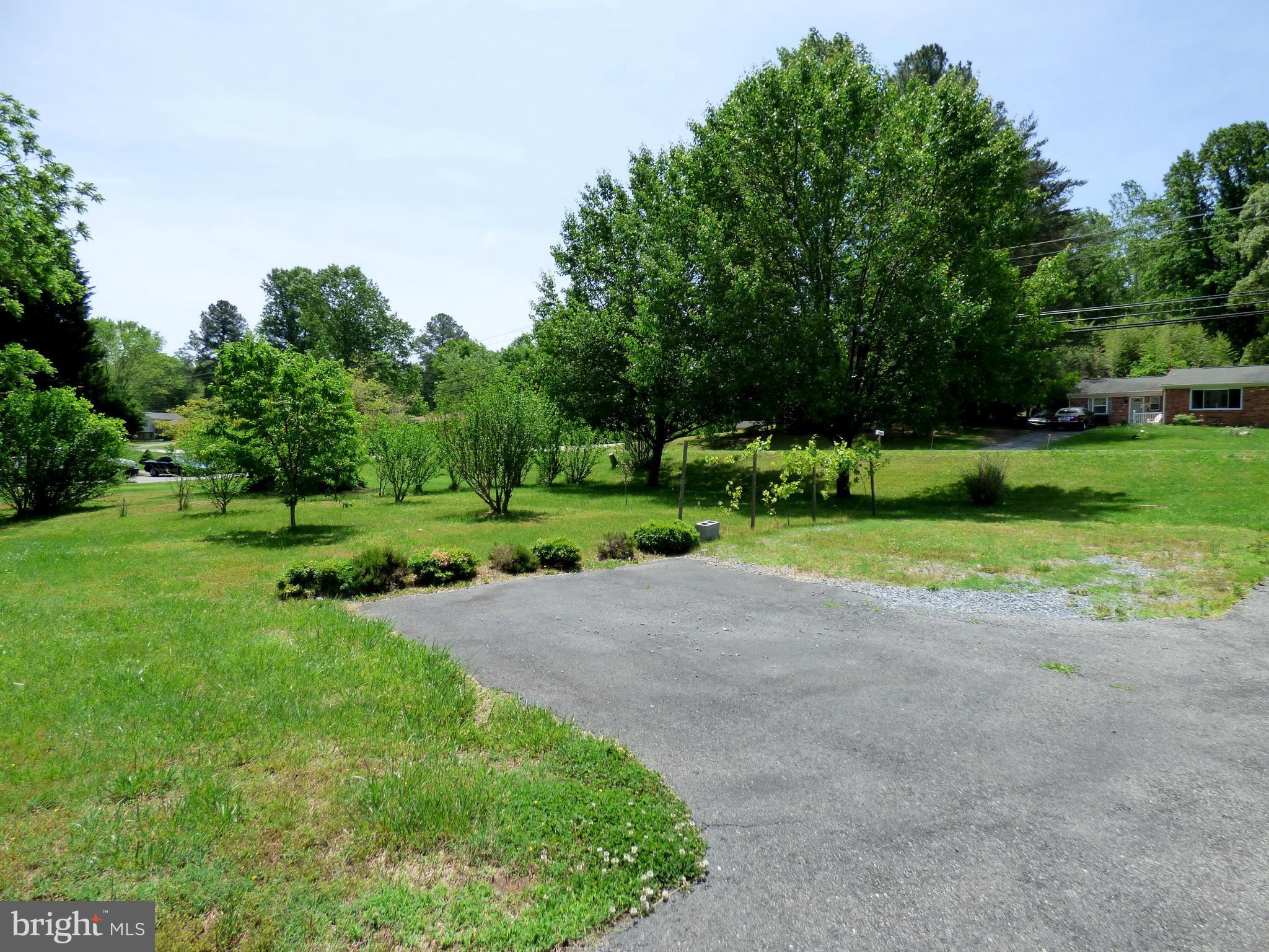 RUSTIC HILLS - Residential