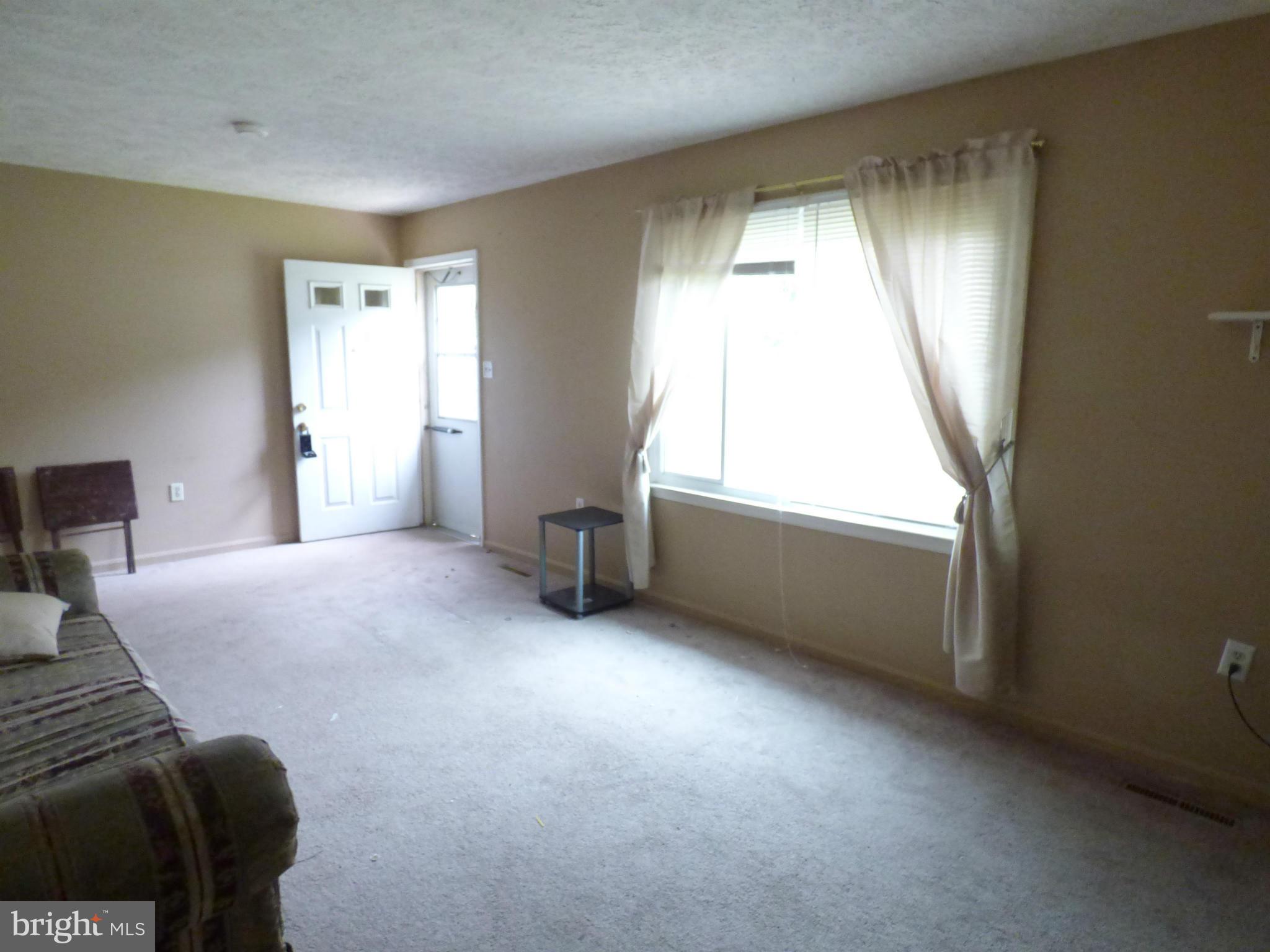 RUSTIC HILLS - Residential