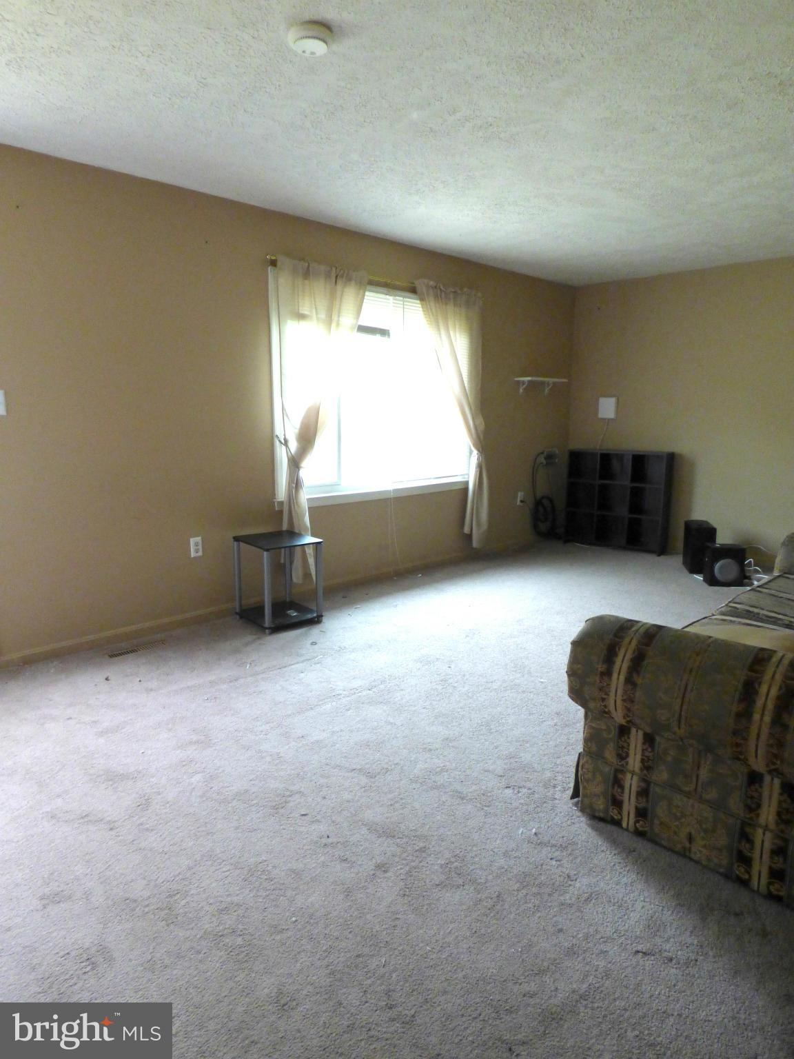 RUSTIC HILLS - Residential