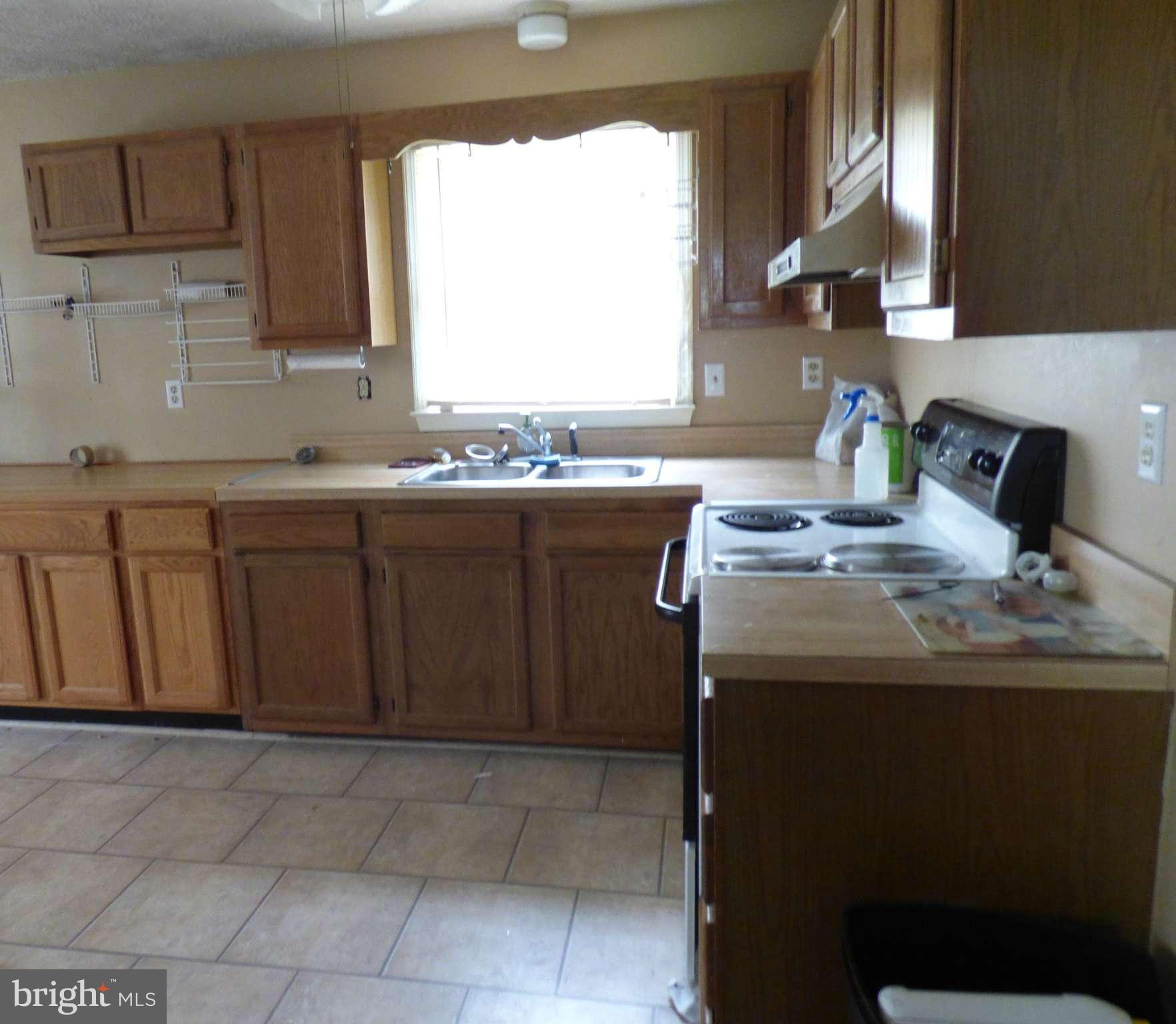 RUSTIC HILLS - Residential