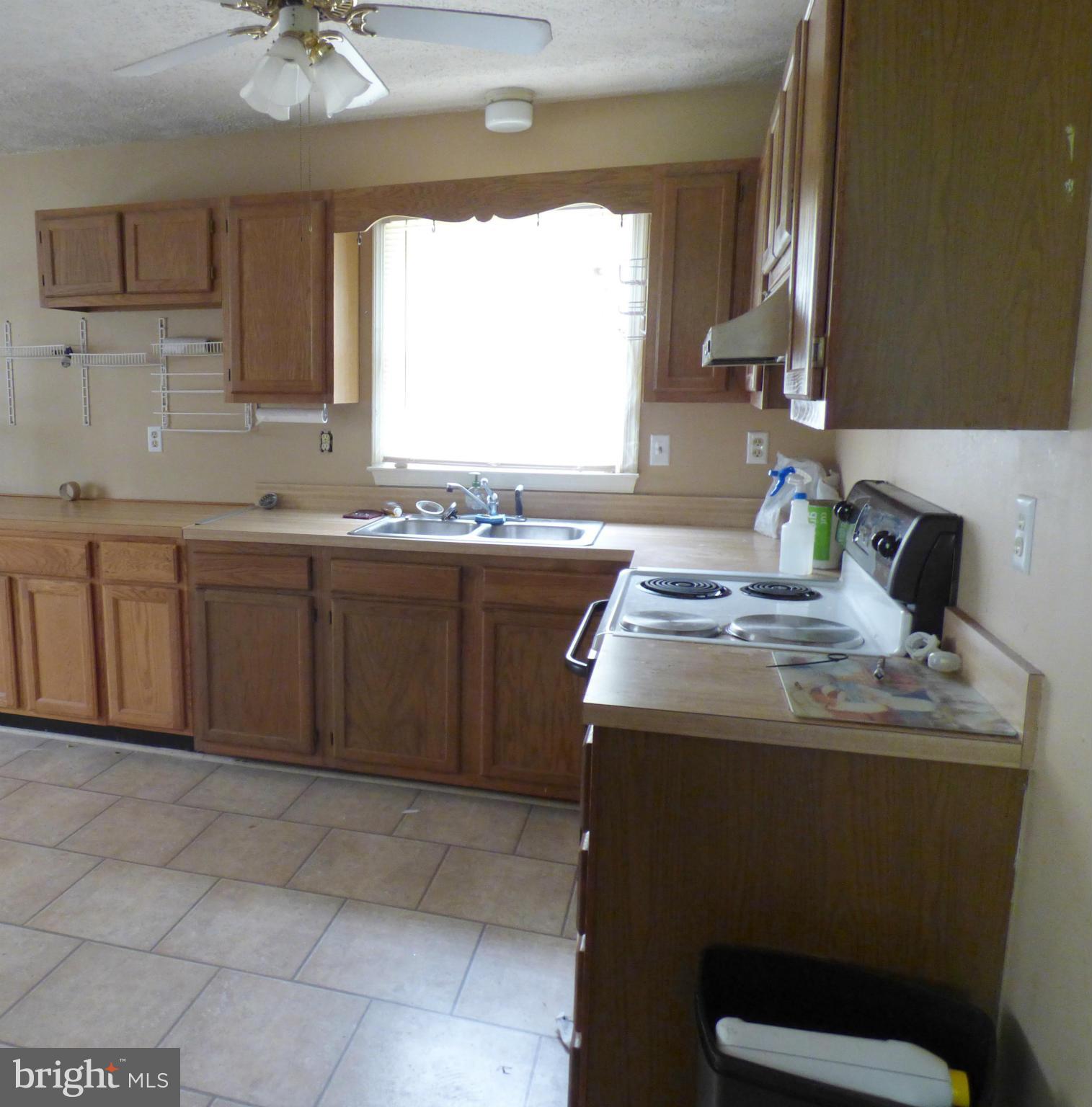 RUSTIC HILLS - Residential