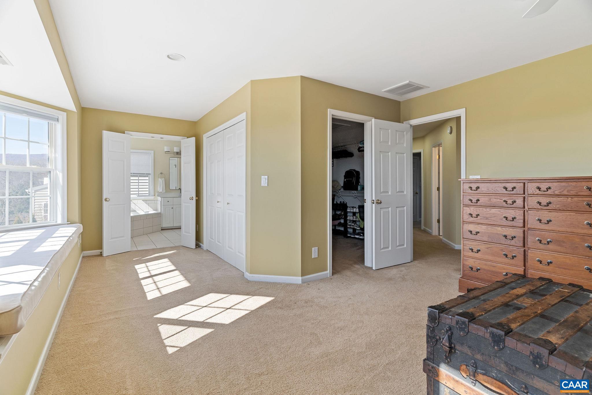 GRAYROCK - Residential