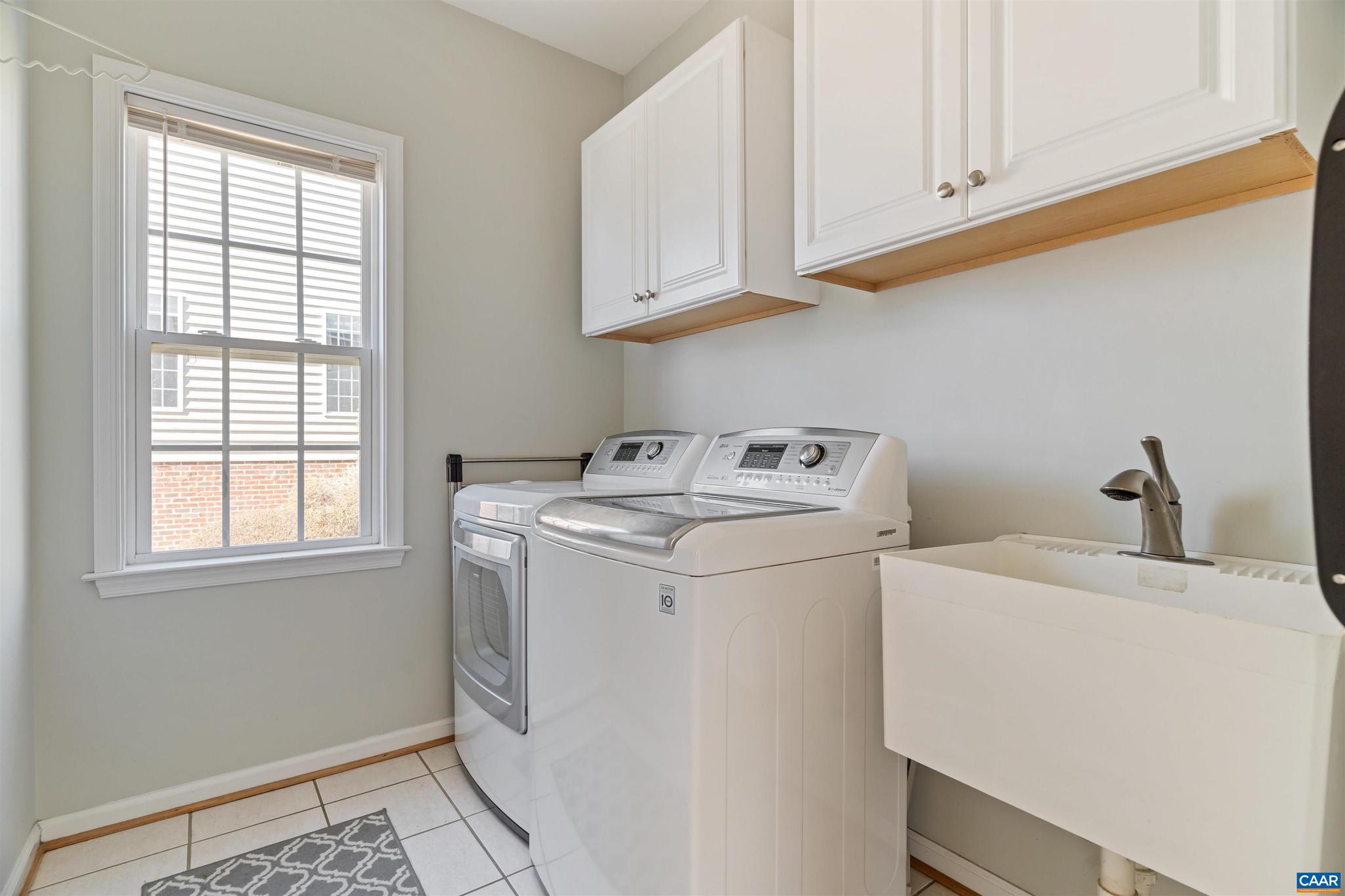 GRAYROCK - Residential