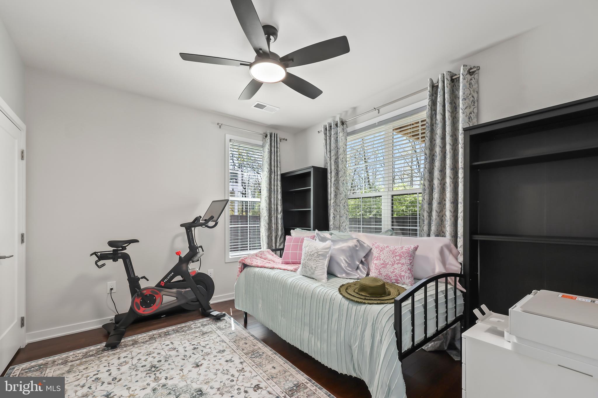 REGENCY AT BELMONT - Residential