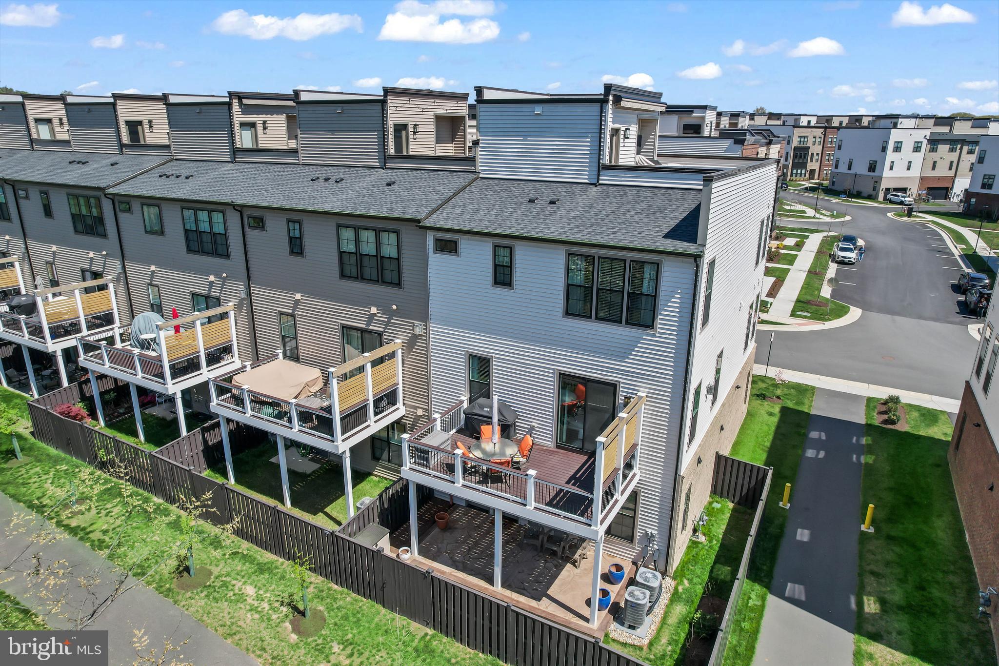 REGENCY AT BELMONT - Residential