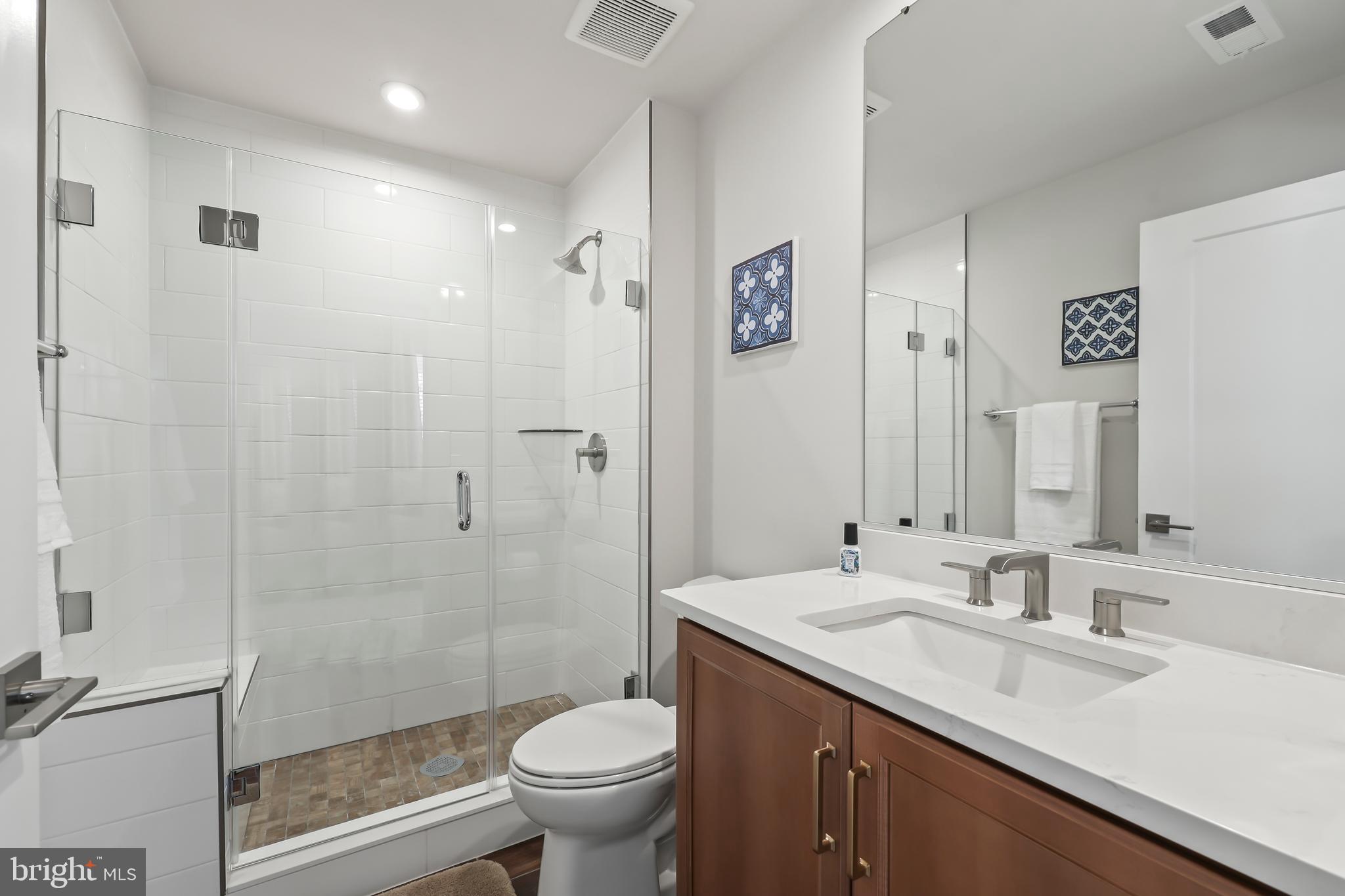 REGENCY AT BELMONT - Residential