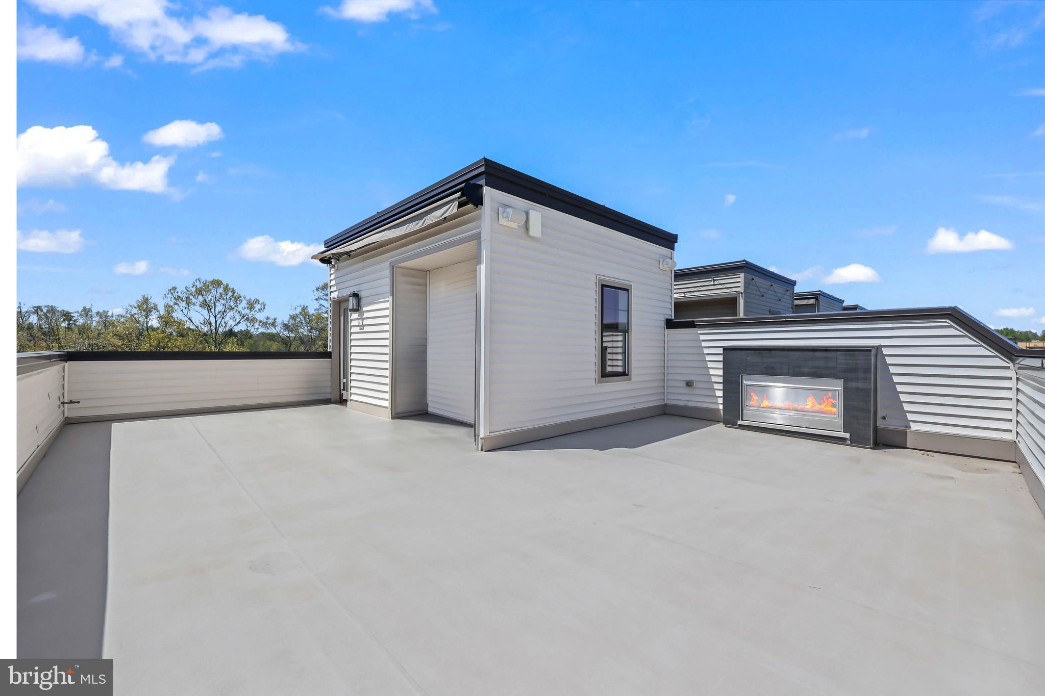 REGENCY AT BELMONT - Residential