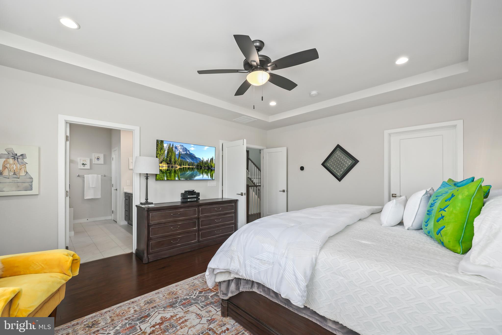 REGENCY AT BELMONT - Residential