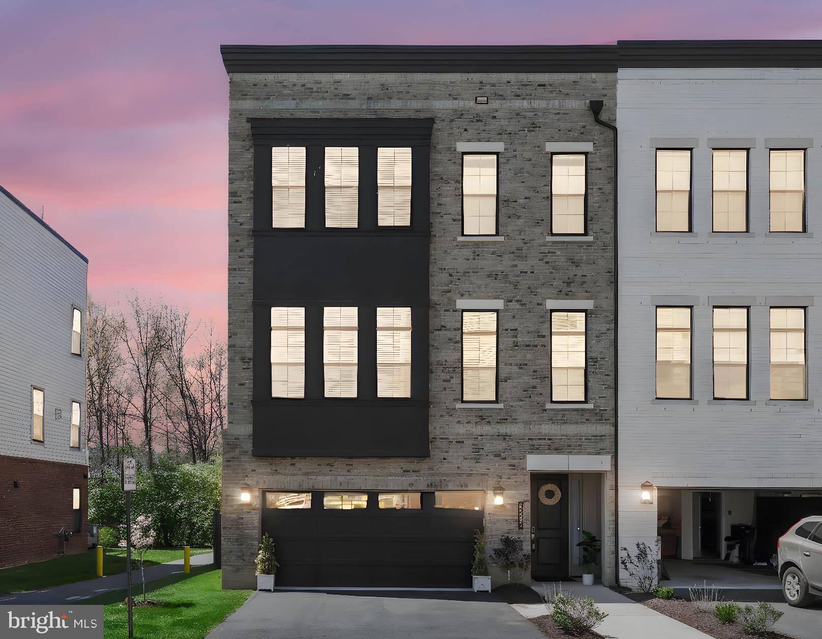 43881 HANES HALL TERRACE