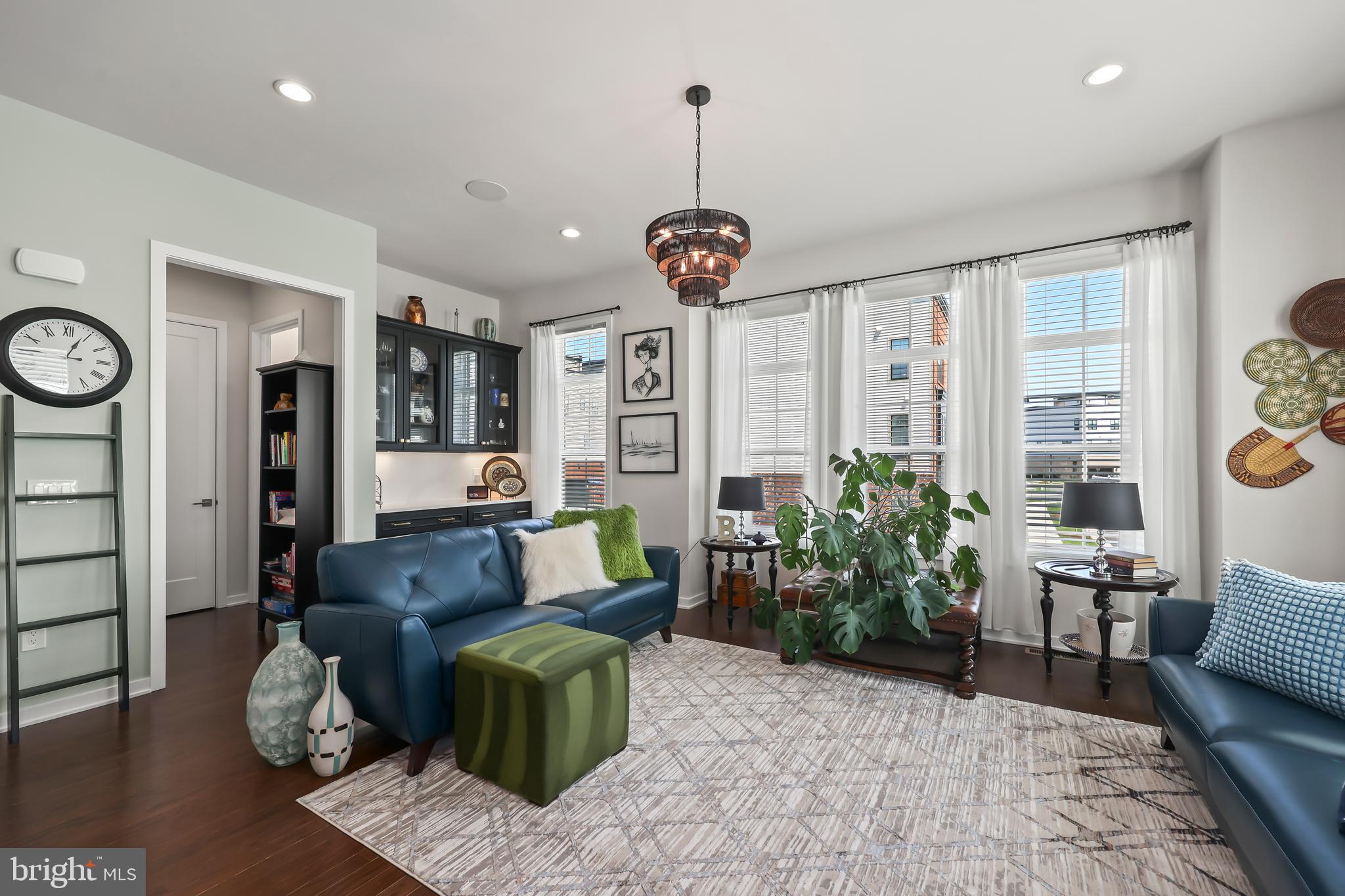 REGENCY AT BELMONT - Residential