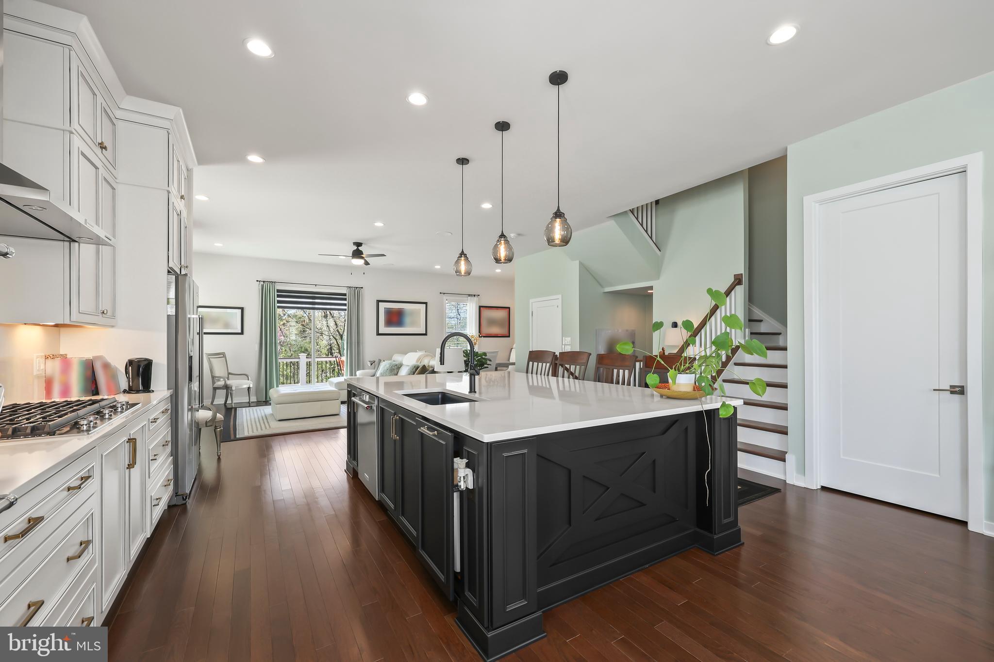 REGENCY AT BELMONT - Residential