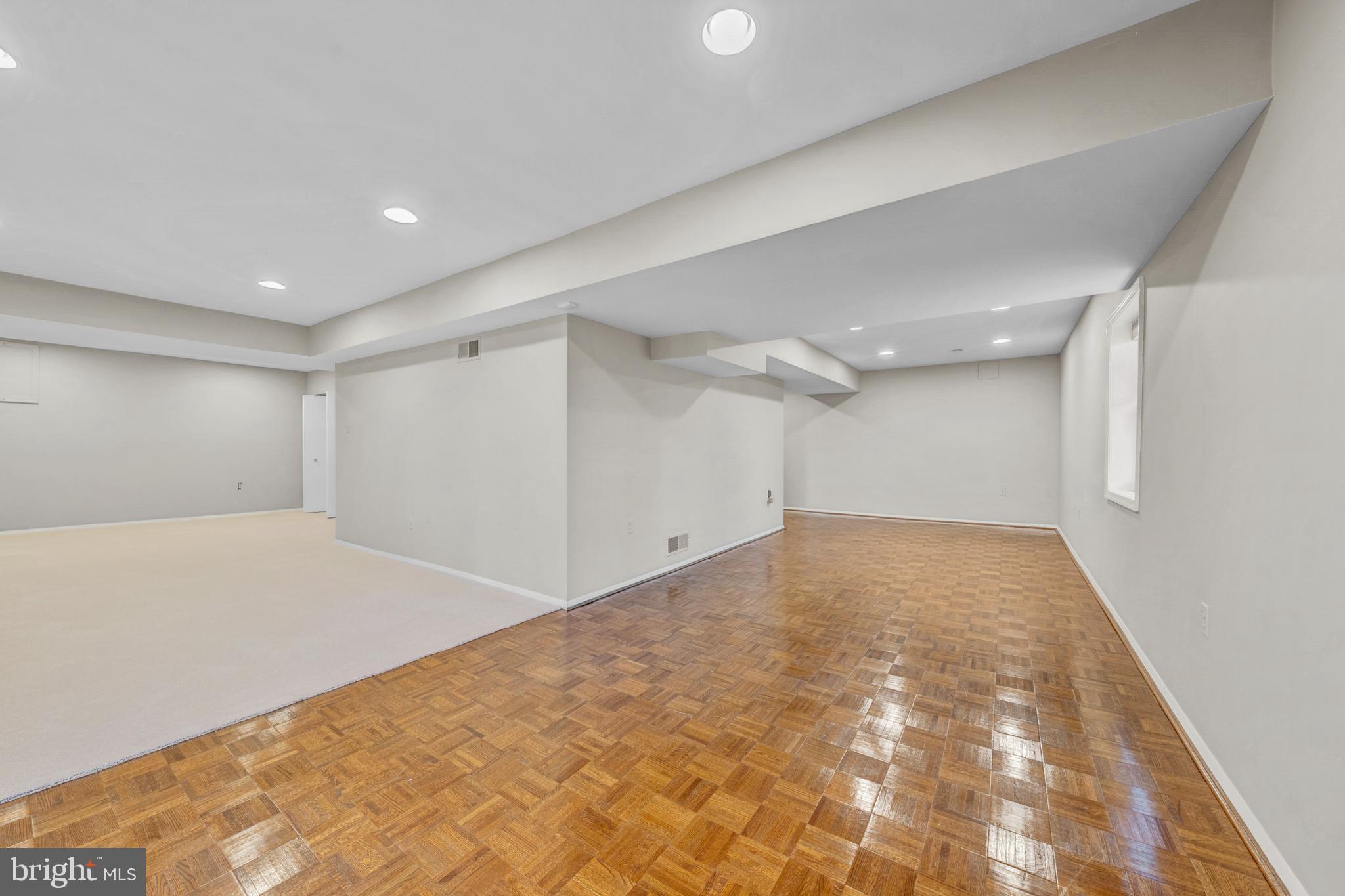 SADDLEBROOK ESTATES - Residential