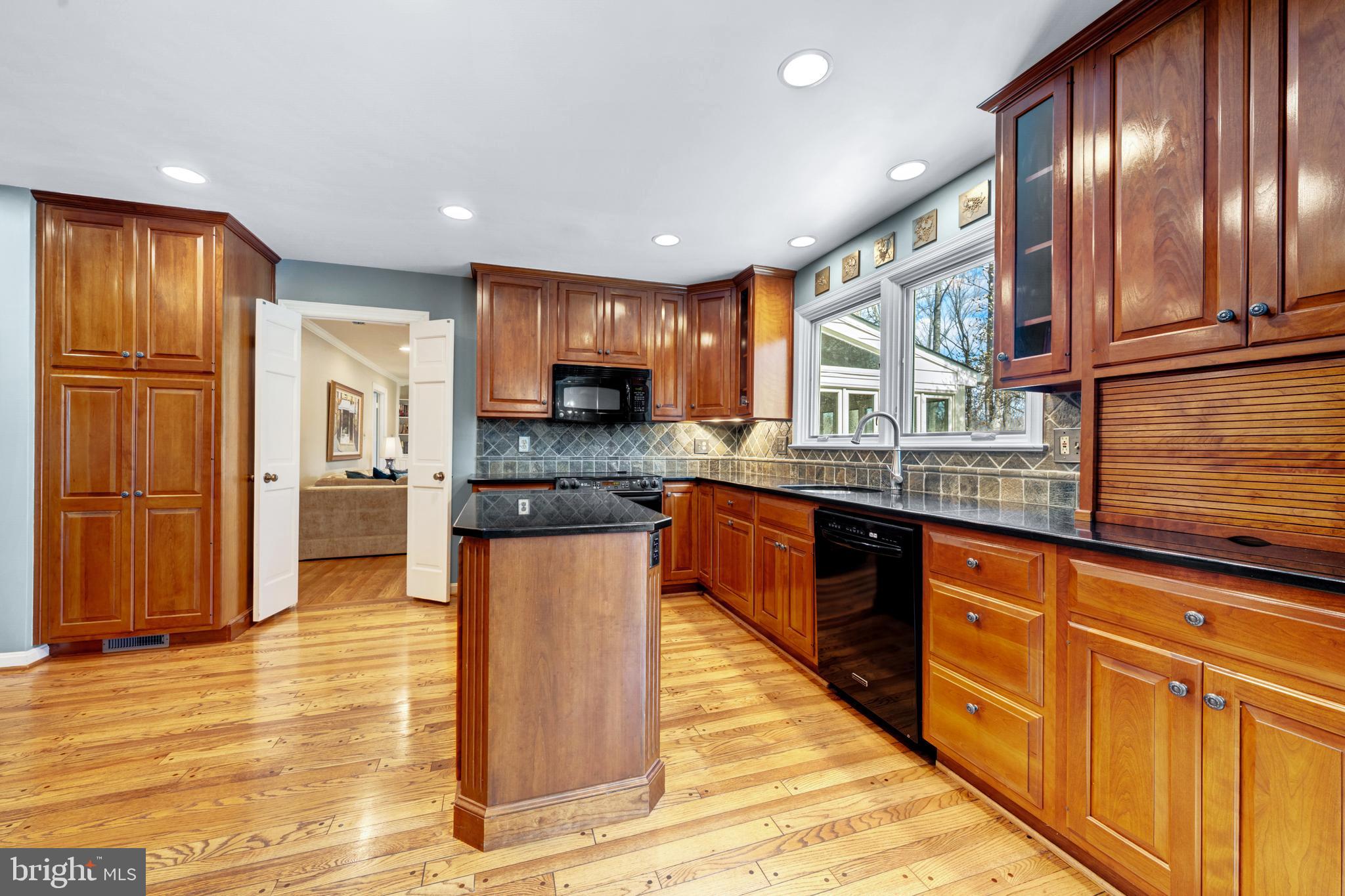 SADDLEBROOK ESTATES - Residential