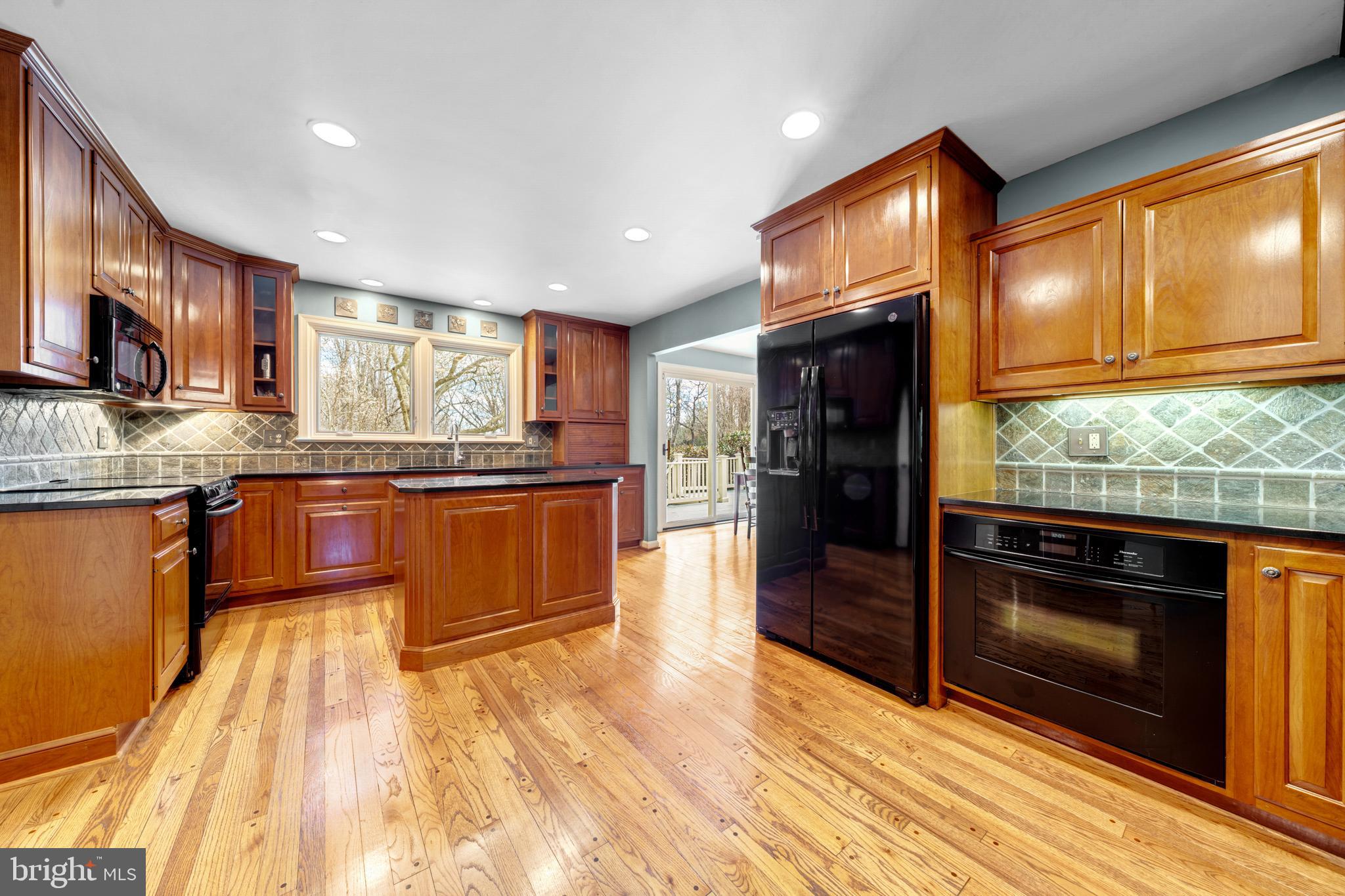 SADDLEBROOK ESTATES - Residential