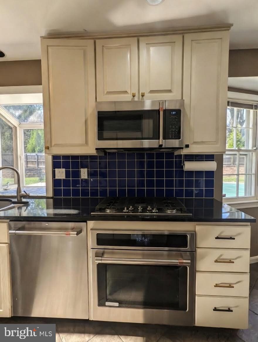 GREENWAY HEIGHTS - Residential