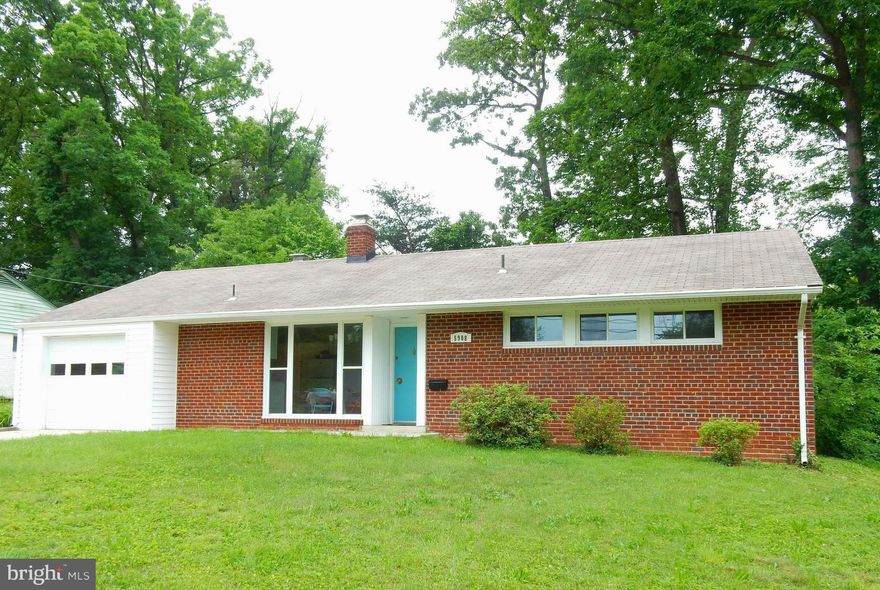 Upgraded home that is close to everything-shopping, schools, library, restaurants, Lake Accotink Park, major commuter/transportation routes, neighborhood pool & more! Bright sunny one level home offers 3 bedrooms, open floor plan, two sided brick fireplace, separate laundry/utility room & hard to find built in garage. Energy efficient windows, granite, recessed lighting, fenced yard.