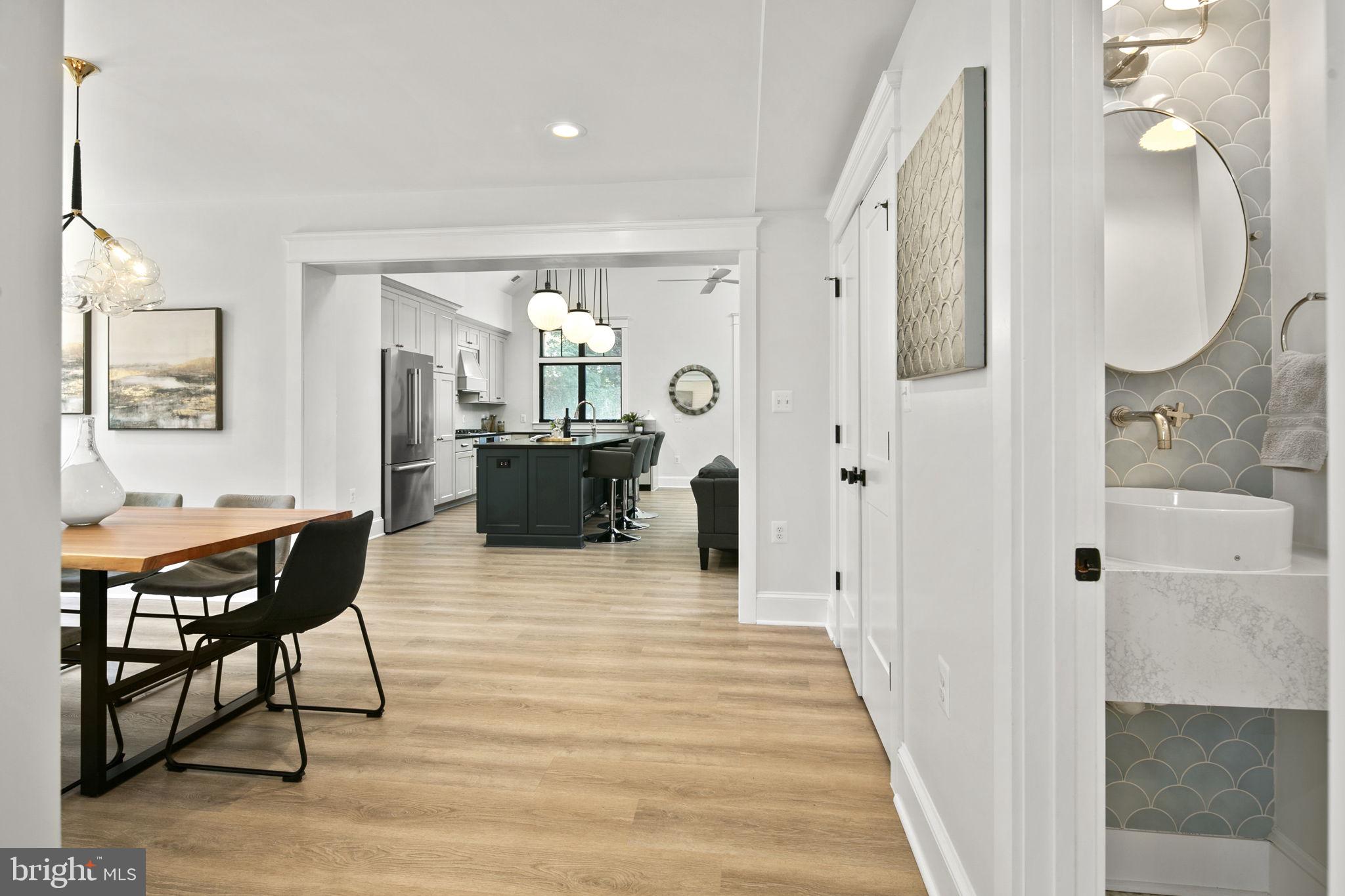 POPLAR HEIGHTS - Residential