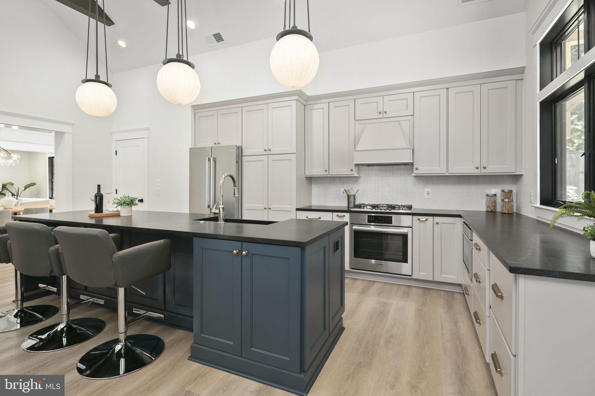 POPLAR HEIGHTS - Residential