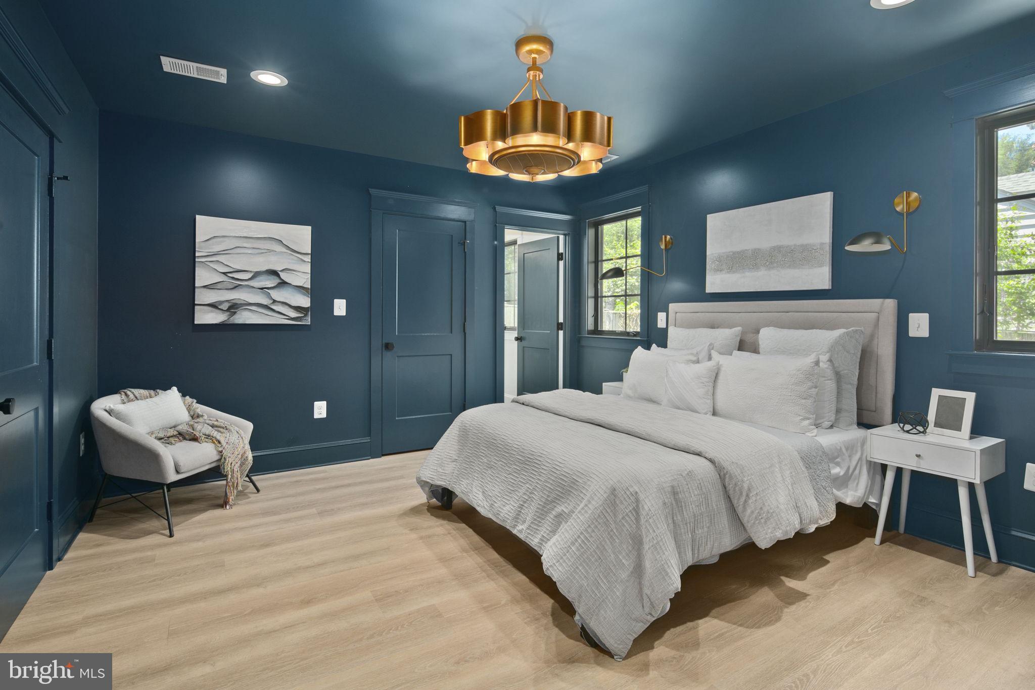 POPLAR HEIGHTS - Residential