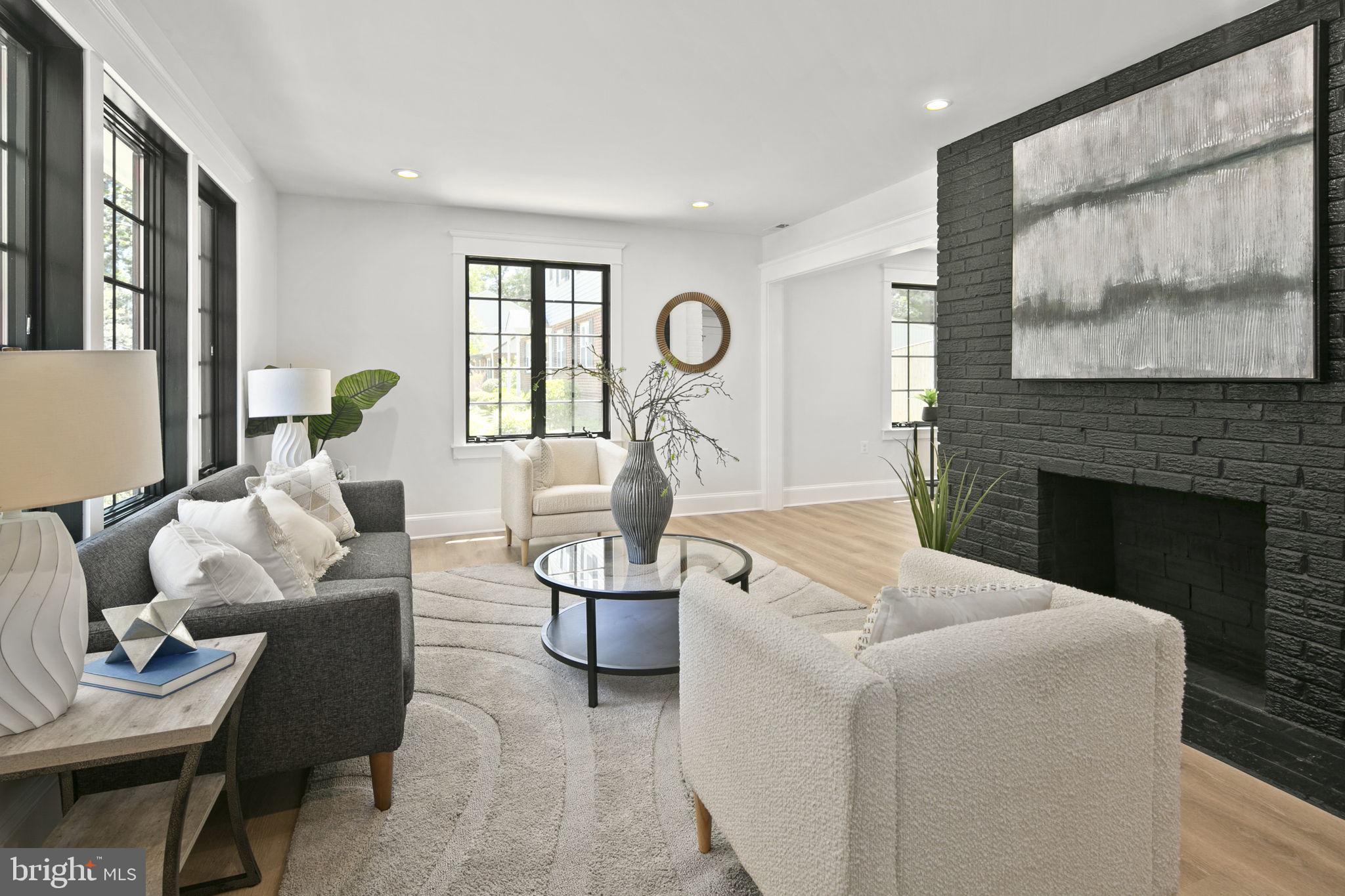 POPLAR HEIGHTS - Residential