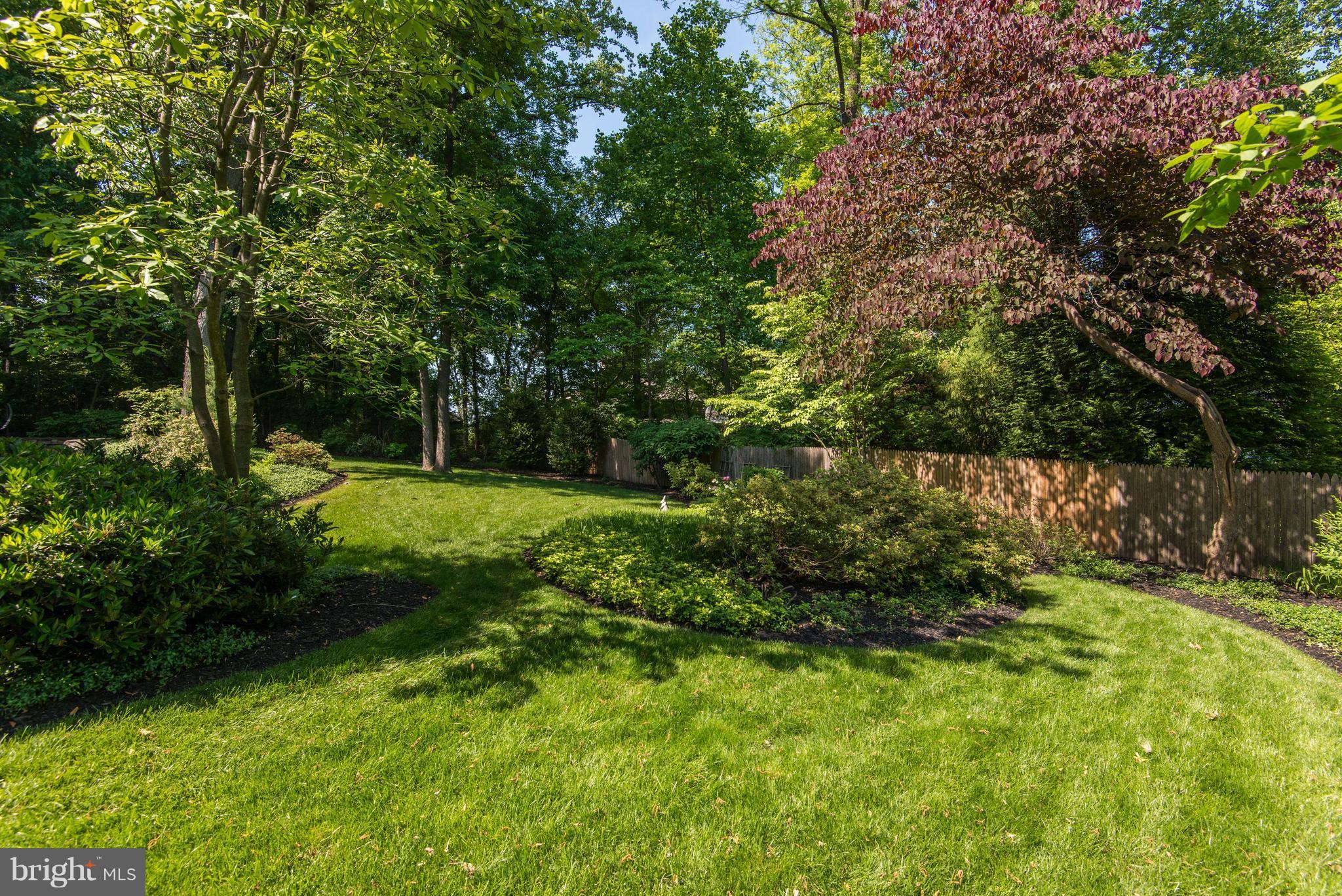 BRADLEY HILLS - Residential