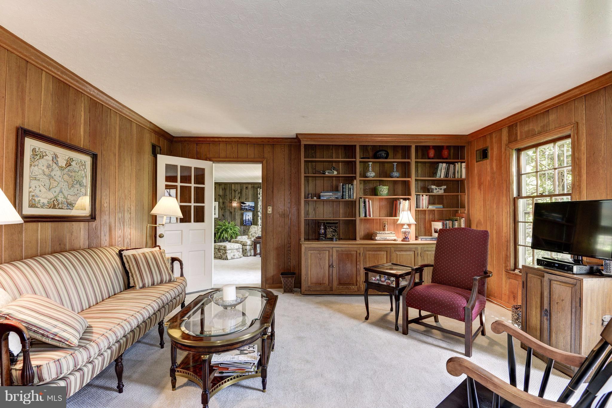 BRADLEY HILLS - Residential