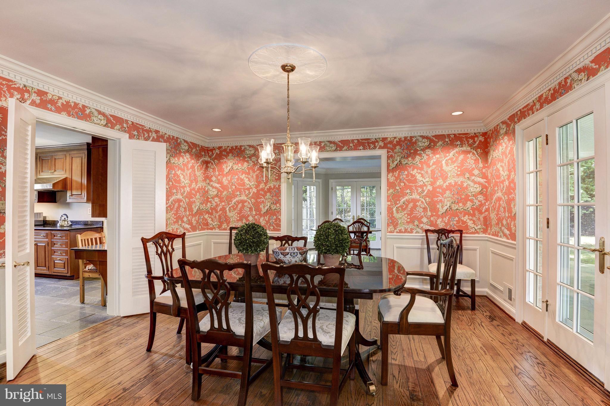 BRADLEY HILLS - Residential