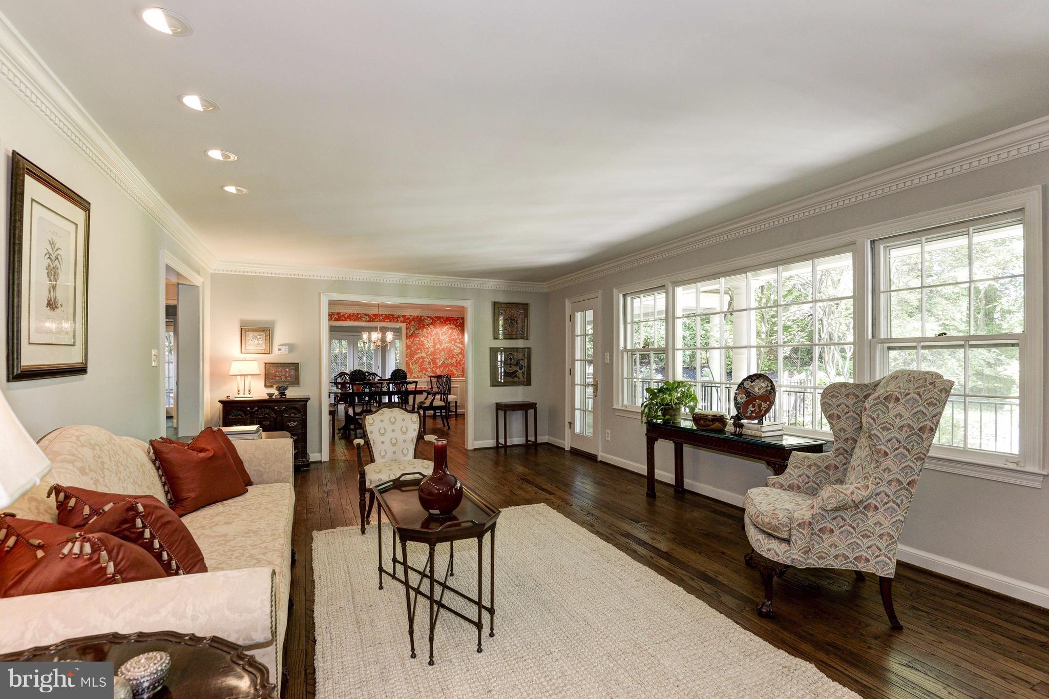 BRADLEY HILLS - Residential