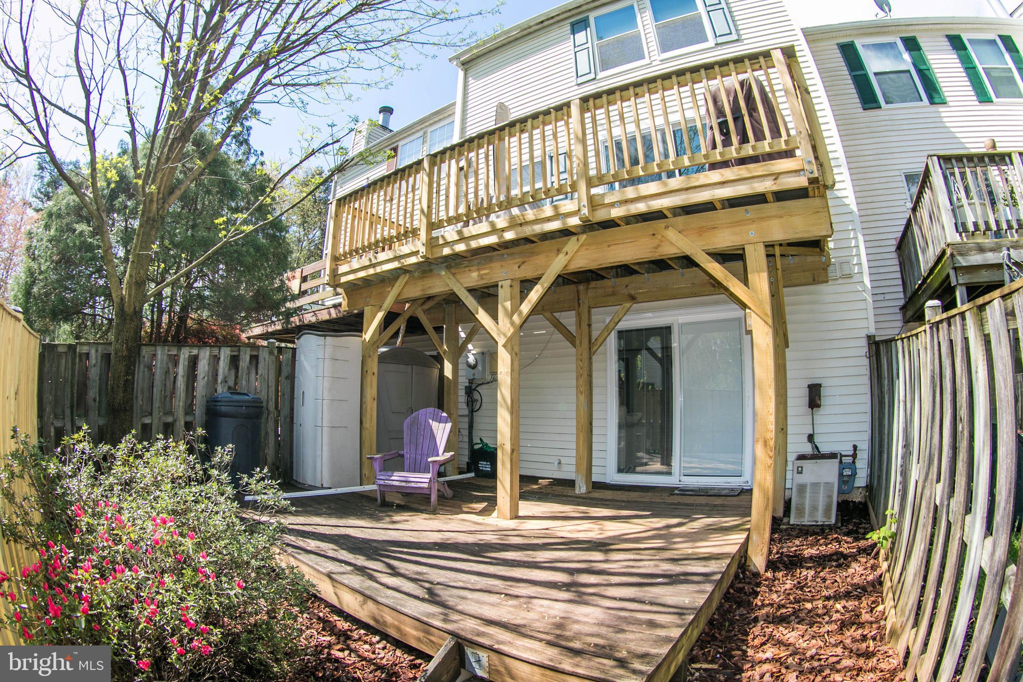 LONDON COMMONS - Residential