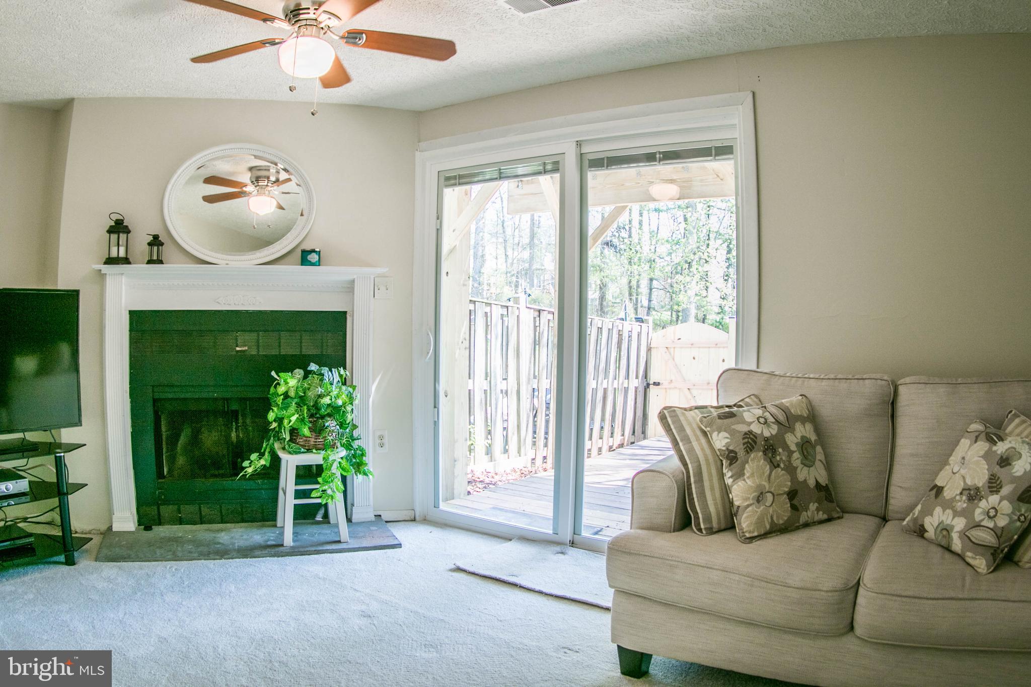 LONDON COMMONS - Residential