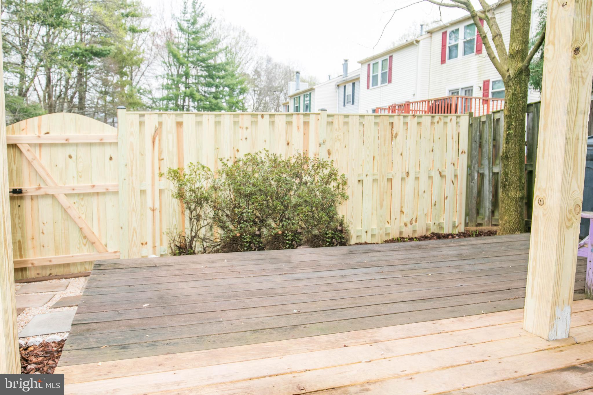 LONDON COMMONS - Residential