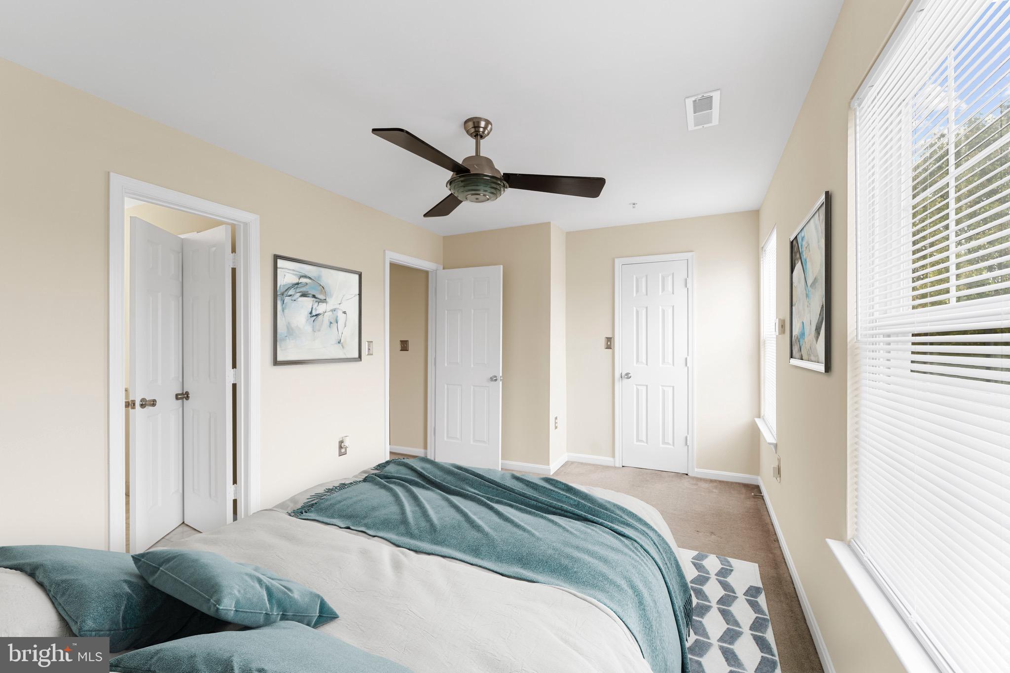 COLONY SQUARE - Residential