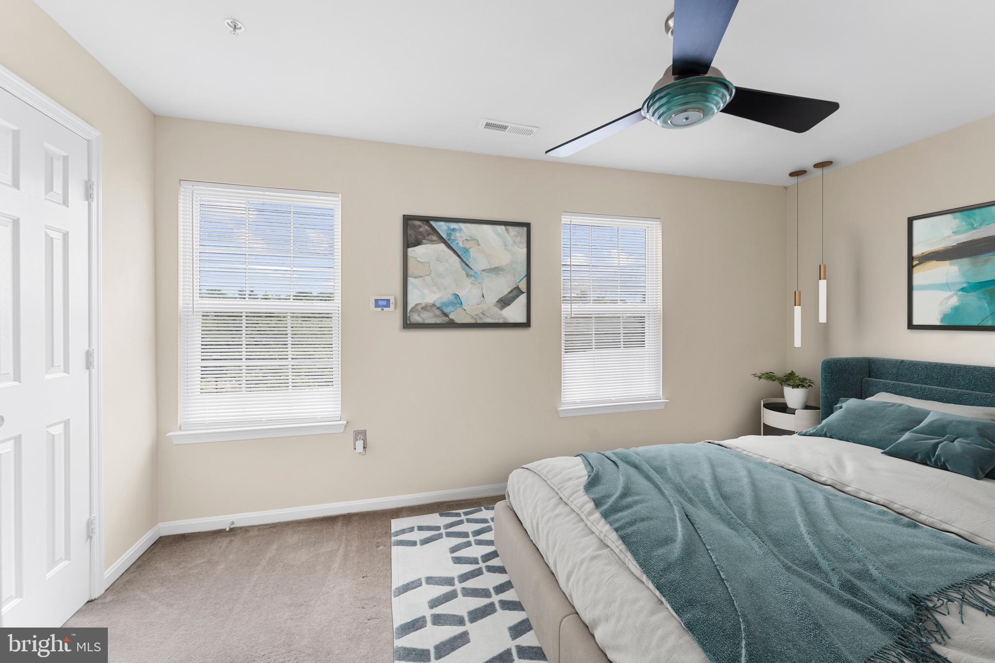 COLONY SQUARE - Residential