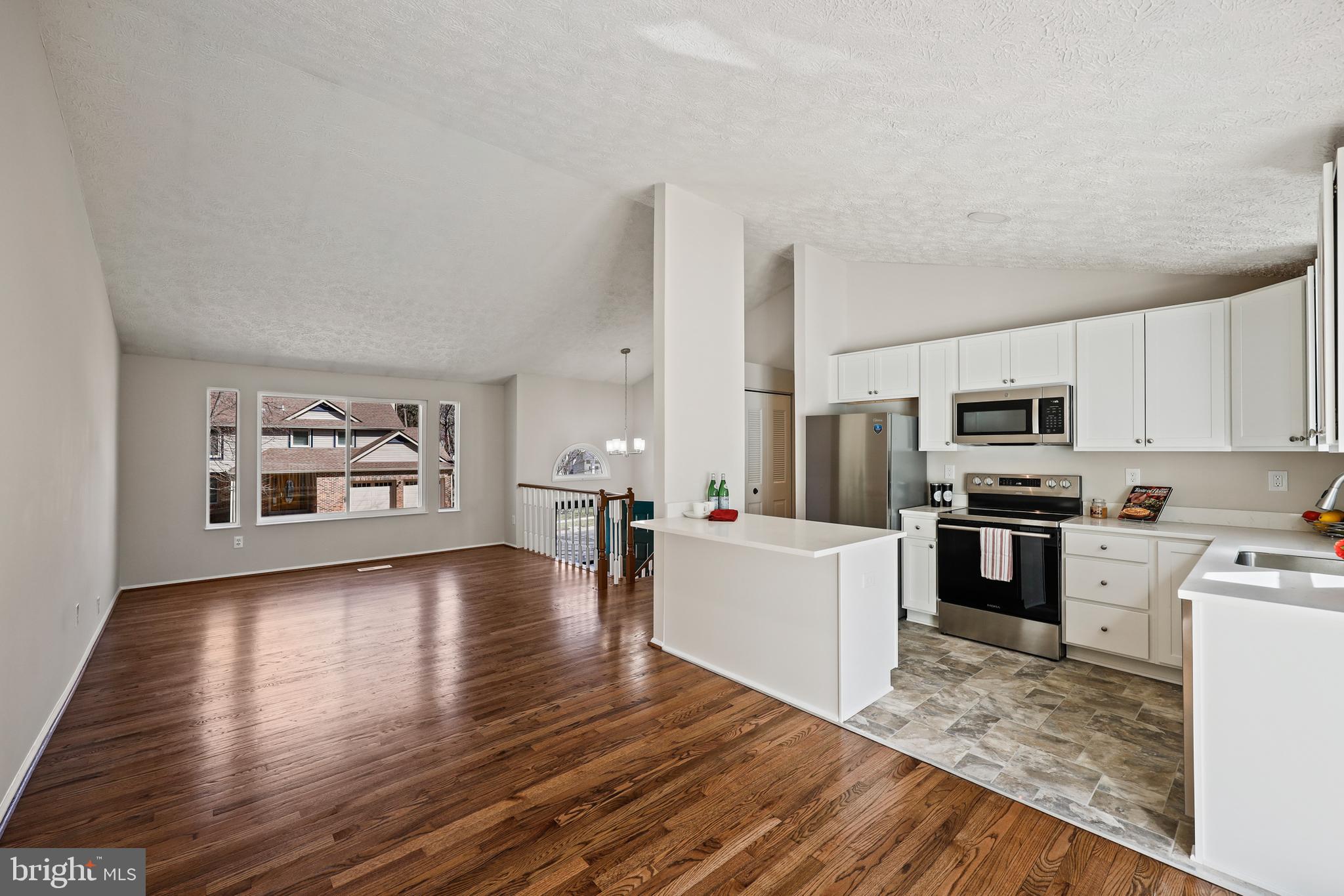 HARMANS WOODS - Residential