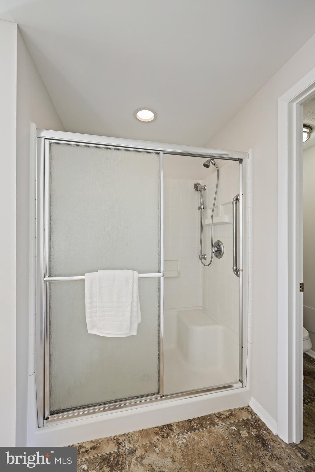 HARMANS WOODS - Residential