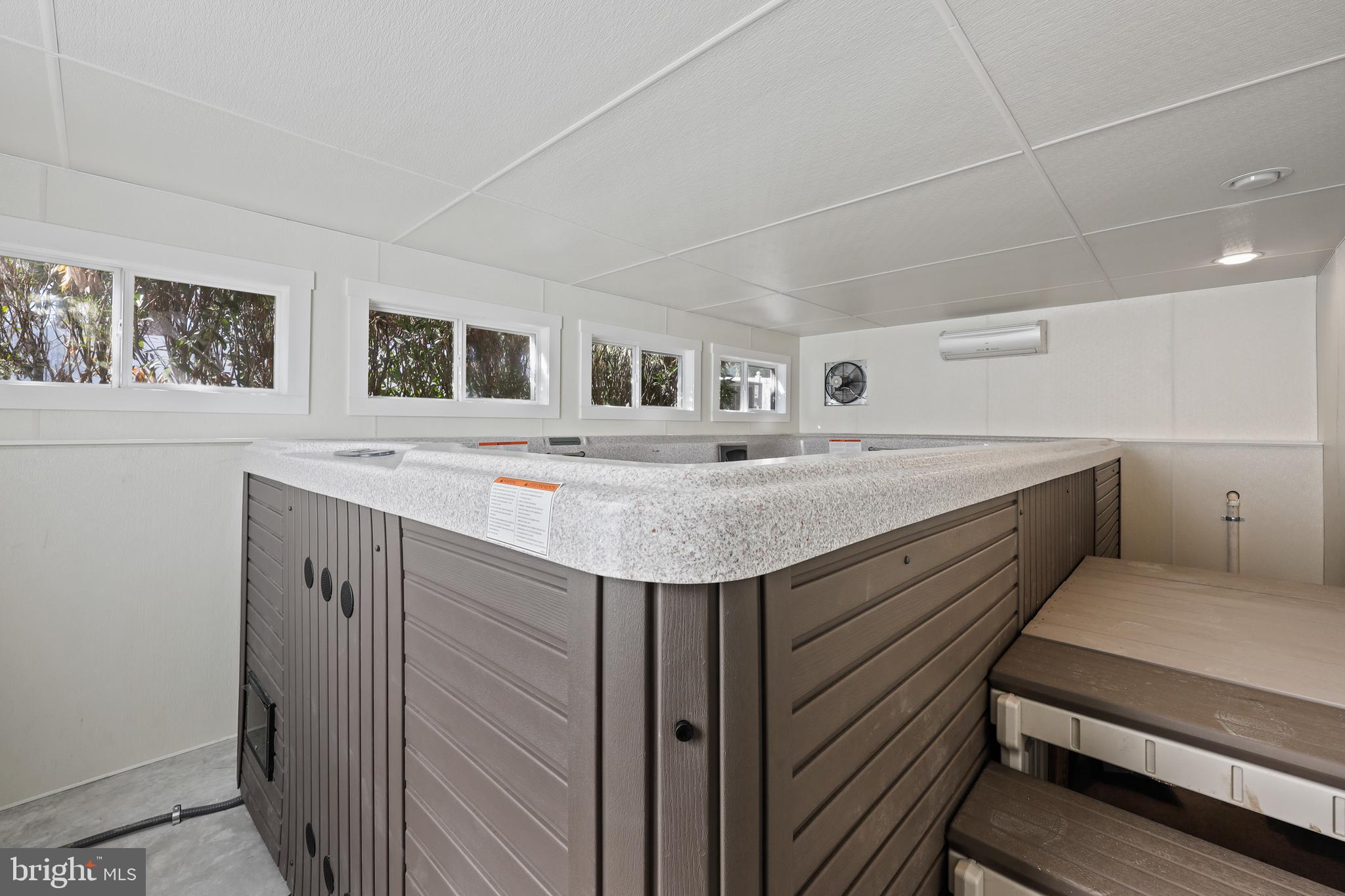 HARMANS WOODS - Residential