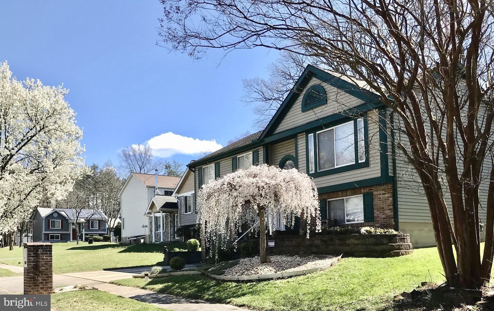 HARMANS WOODS - Residential