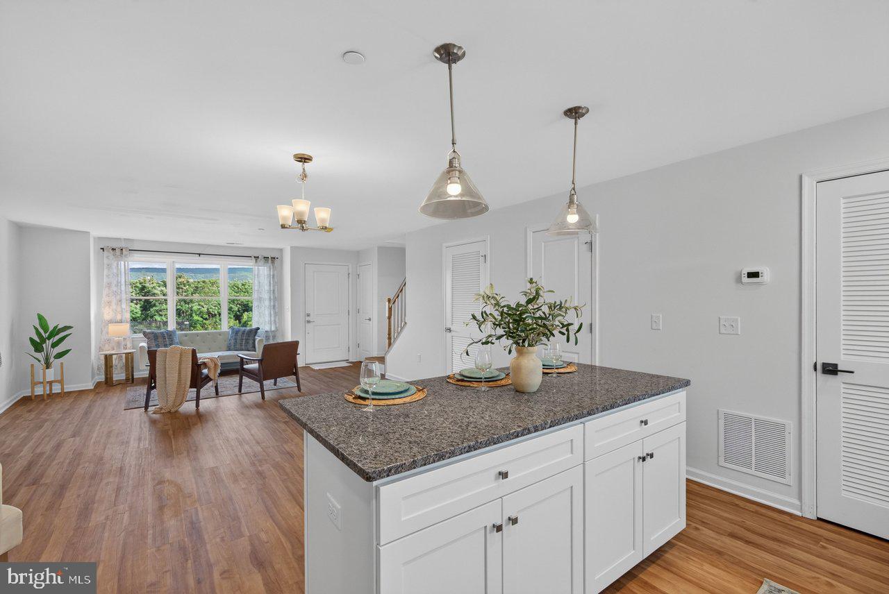 972 ORCHARD RIDGE PLACE 102B