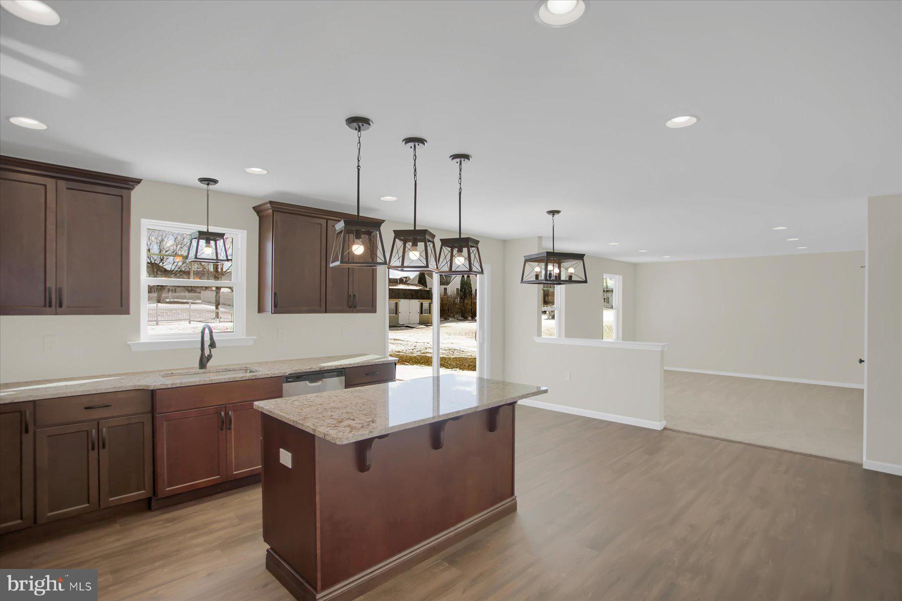 SPRINGFIELD - Residential