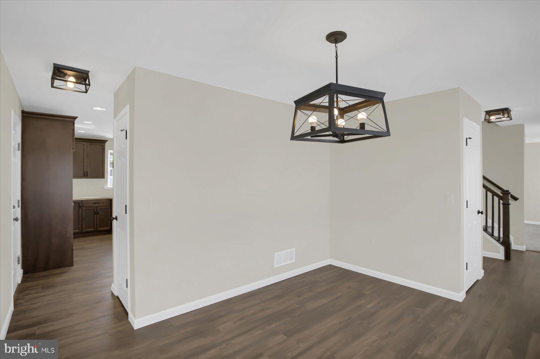 SPRINGFIELD - Residential